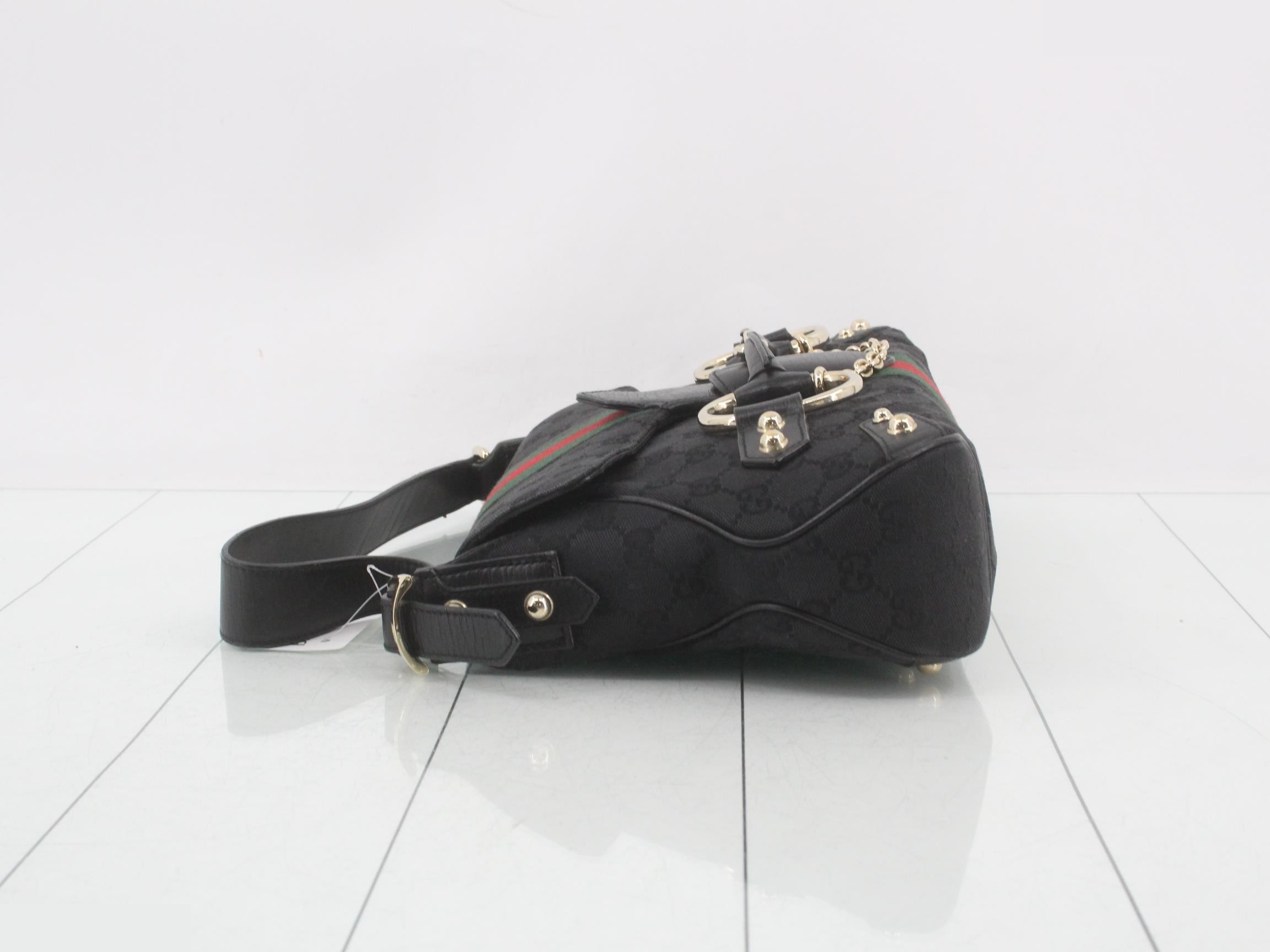 GG Canvas Horsebit Shoulder Bag — view 4