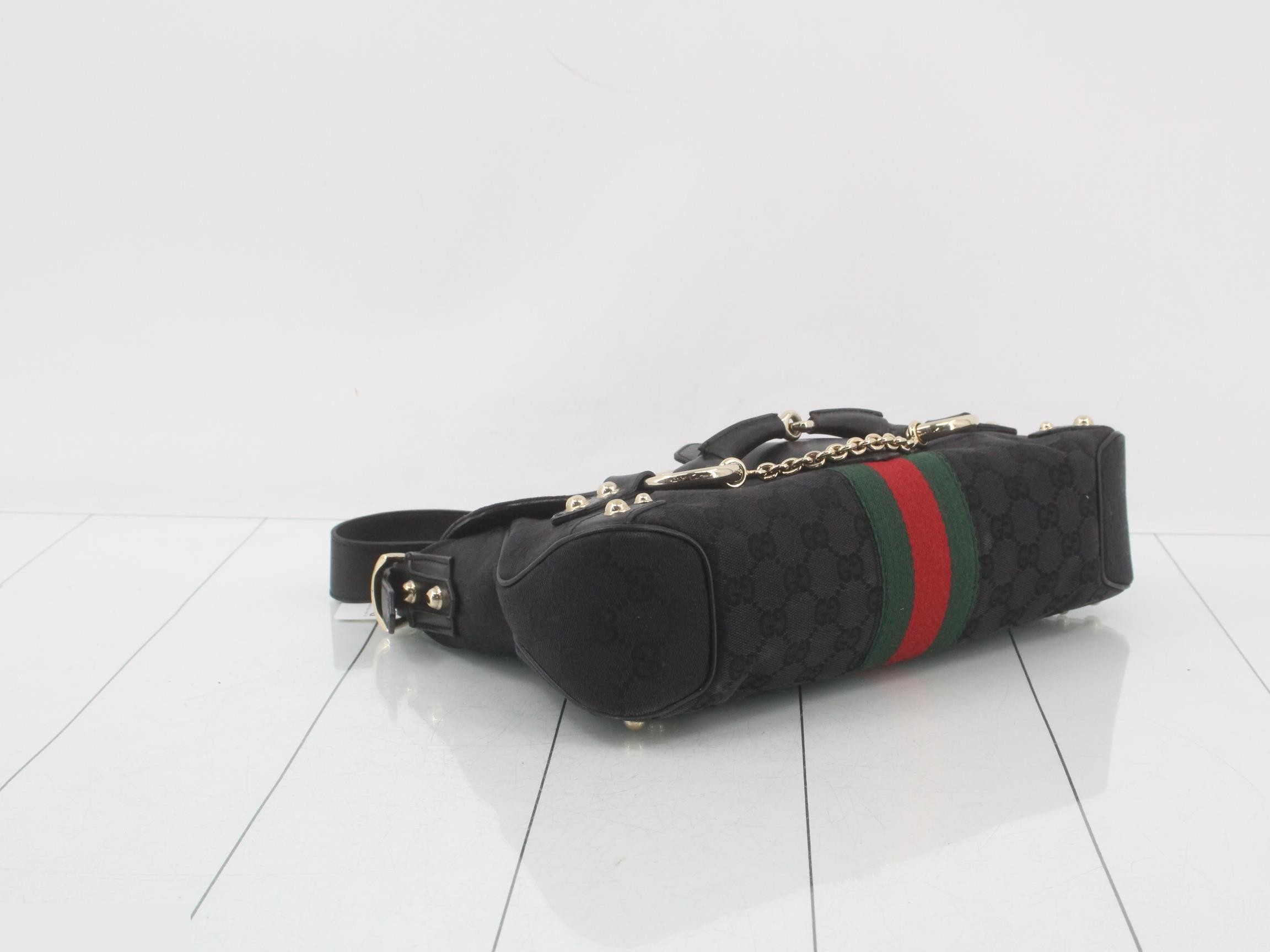 GG Canvas Horsebit Shoulder Bag — view 5