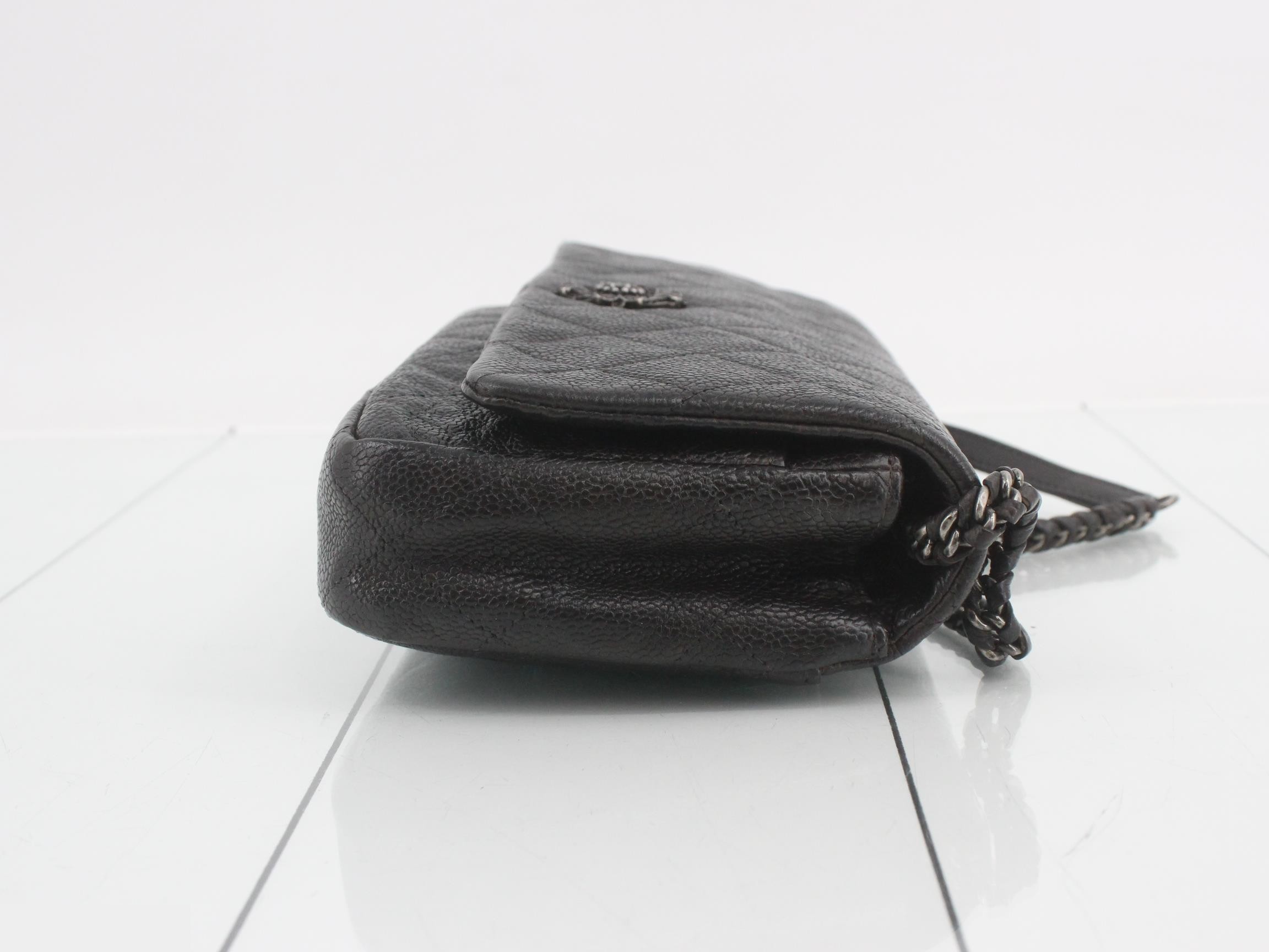 Matelassé Soft Caviar Chain Shoulder Bag, No. 21, Black — view 3