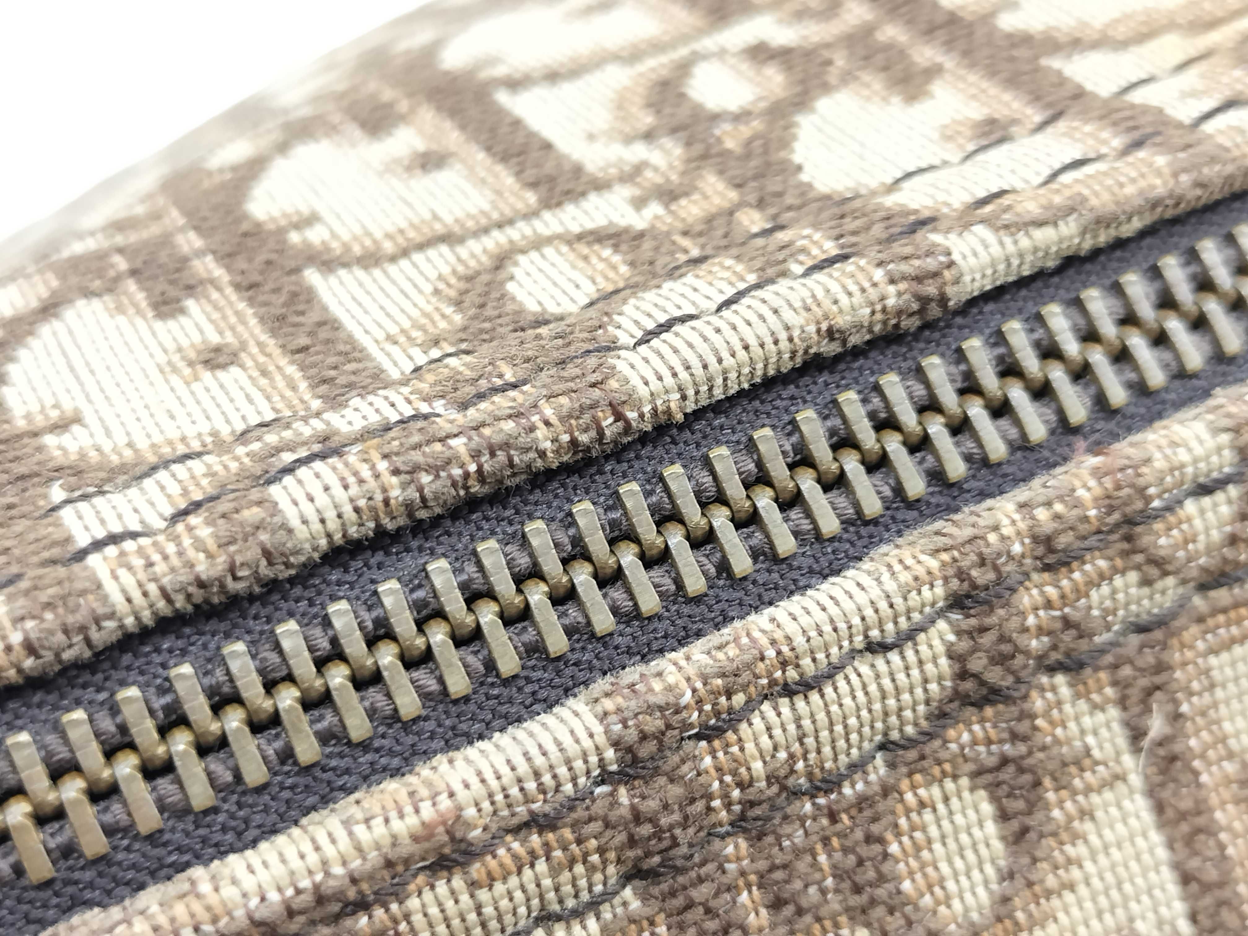 Trotter Boston Bag Handbag — view 8