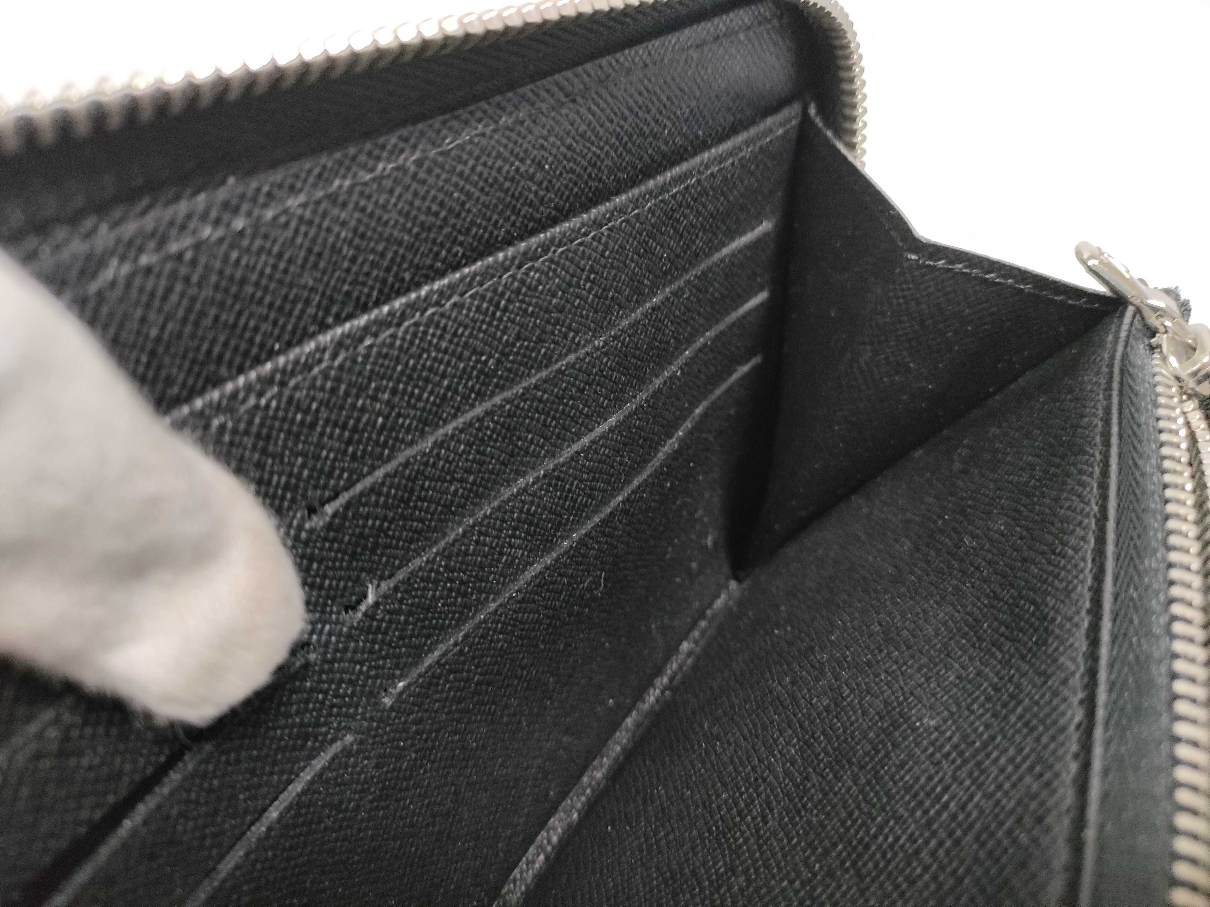 Epi Vuitton Wallet — view 12