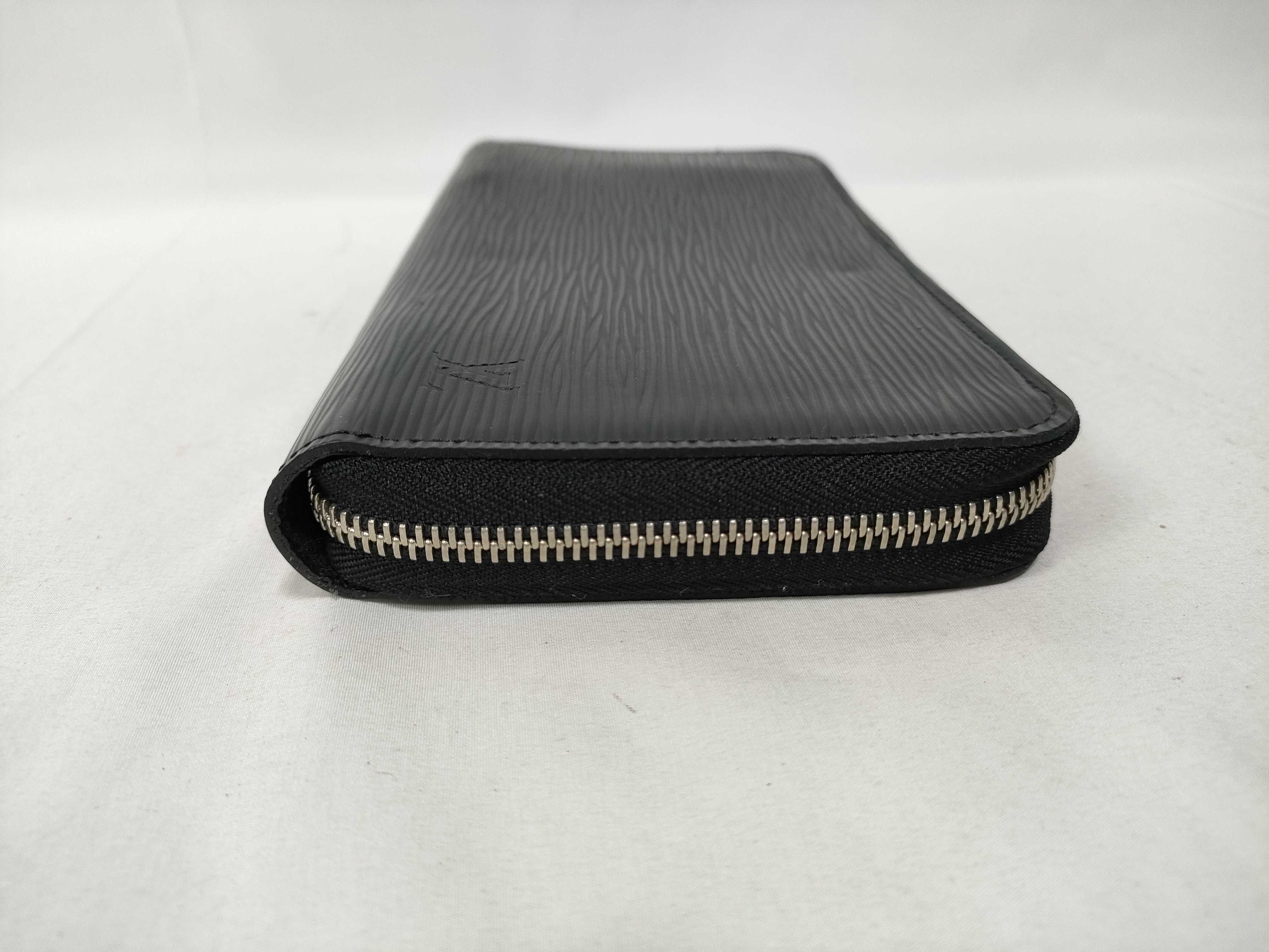 Epi Vuitton Wallet — view 4