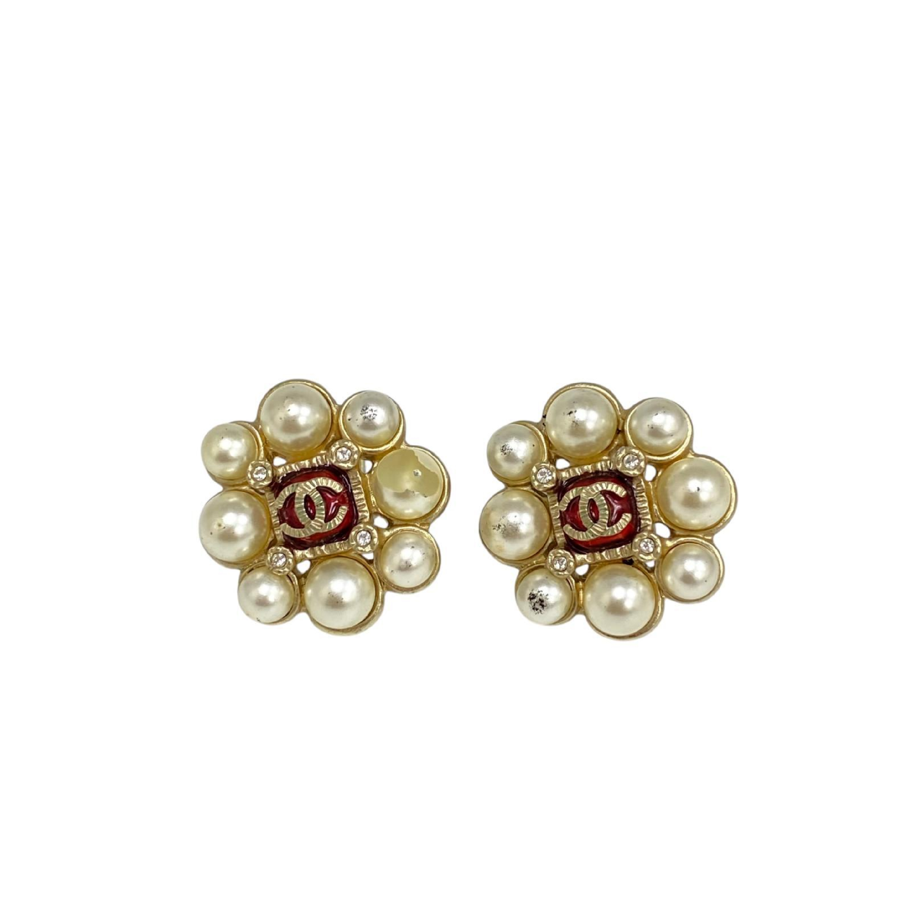 【*Shipped from: Hong Kong*】CHANEL ( ) Gold-colored faux pearl A15S earrings — view 4