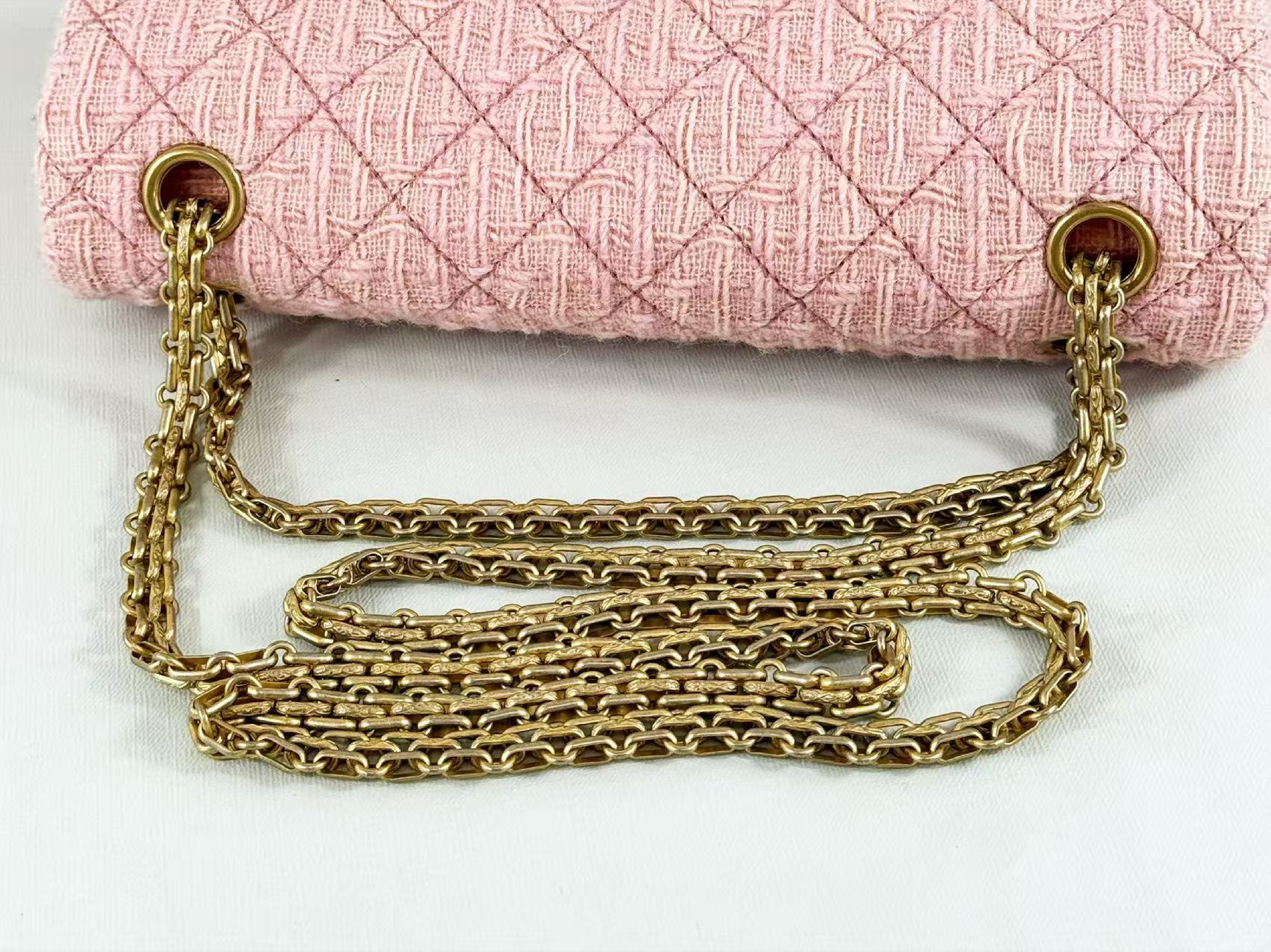 Tweed 2.55 Double Flap Matelassé Shoulder Bag, Approx. W25cm, Serial Number [Includes Dust Bag, Authenticity Card, and Seal] Vintage Gold Hardware 23170742 Shoulder Bag — view 7