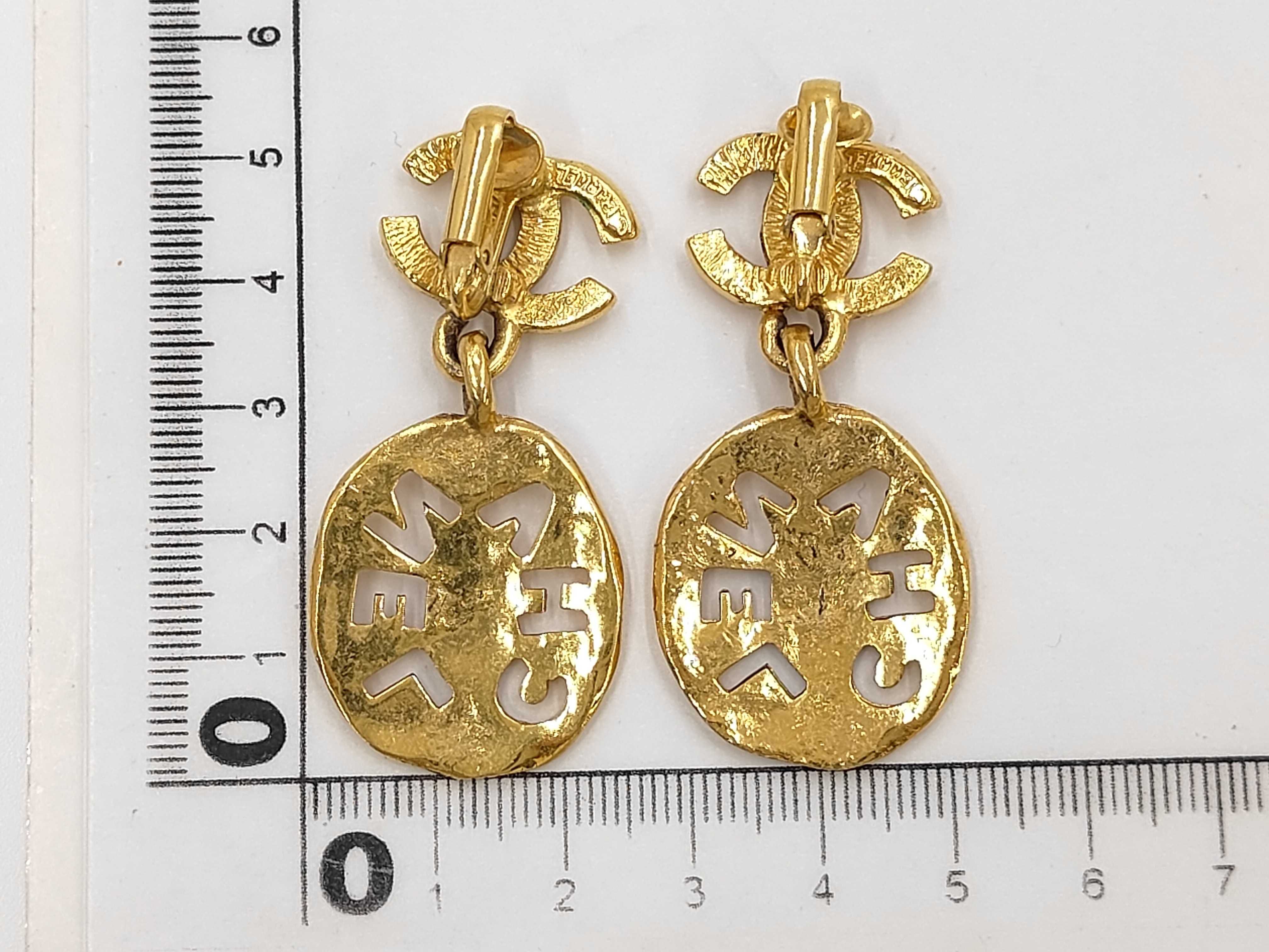 earrings — view 3