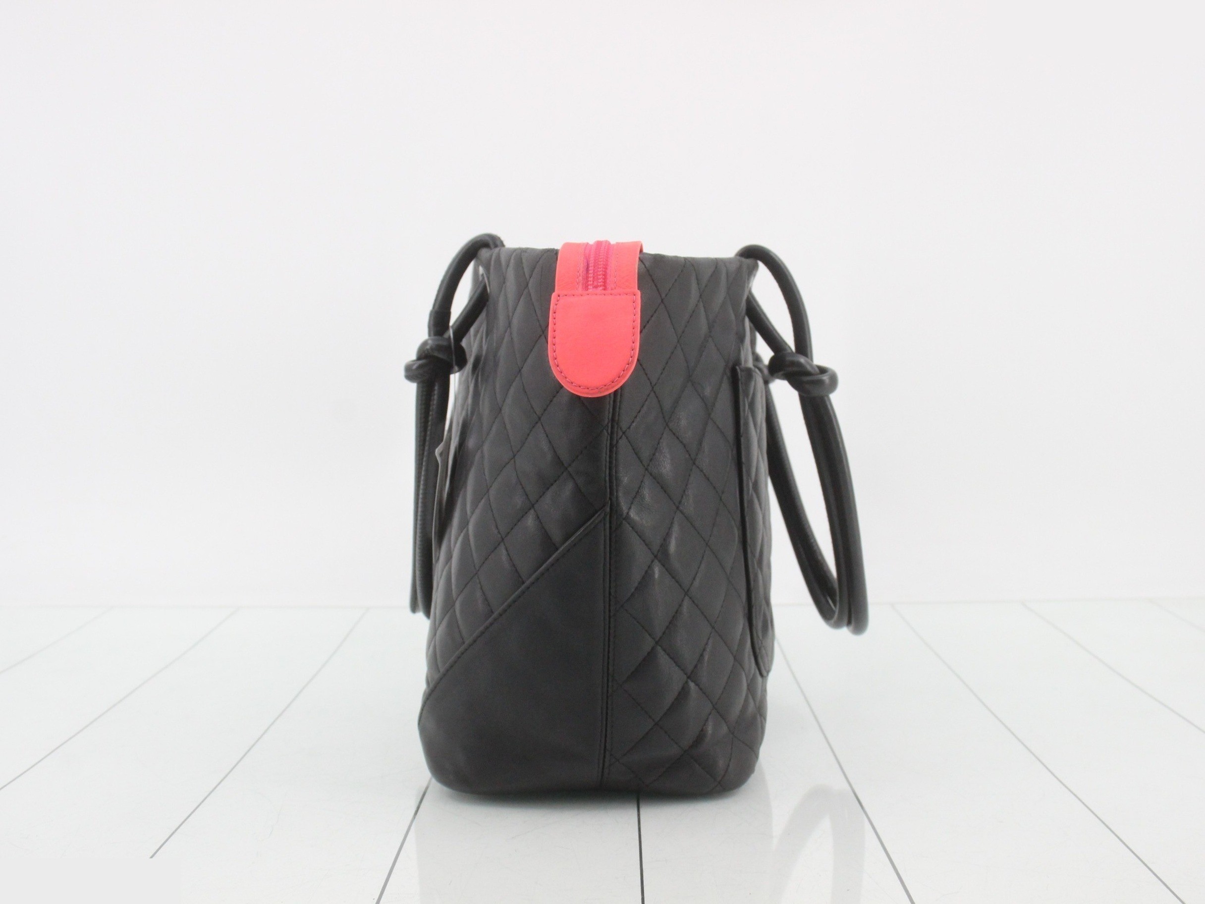 Cambon Line (Bag) - Tote Bag - Booth No. 2 — view 3