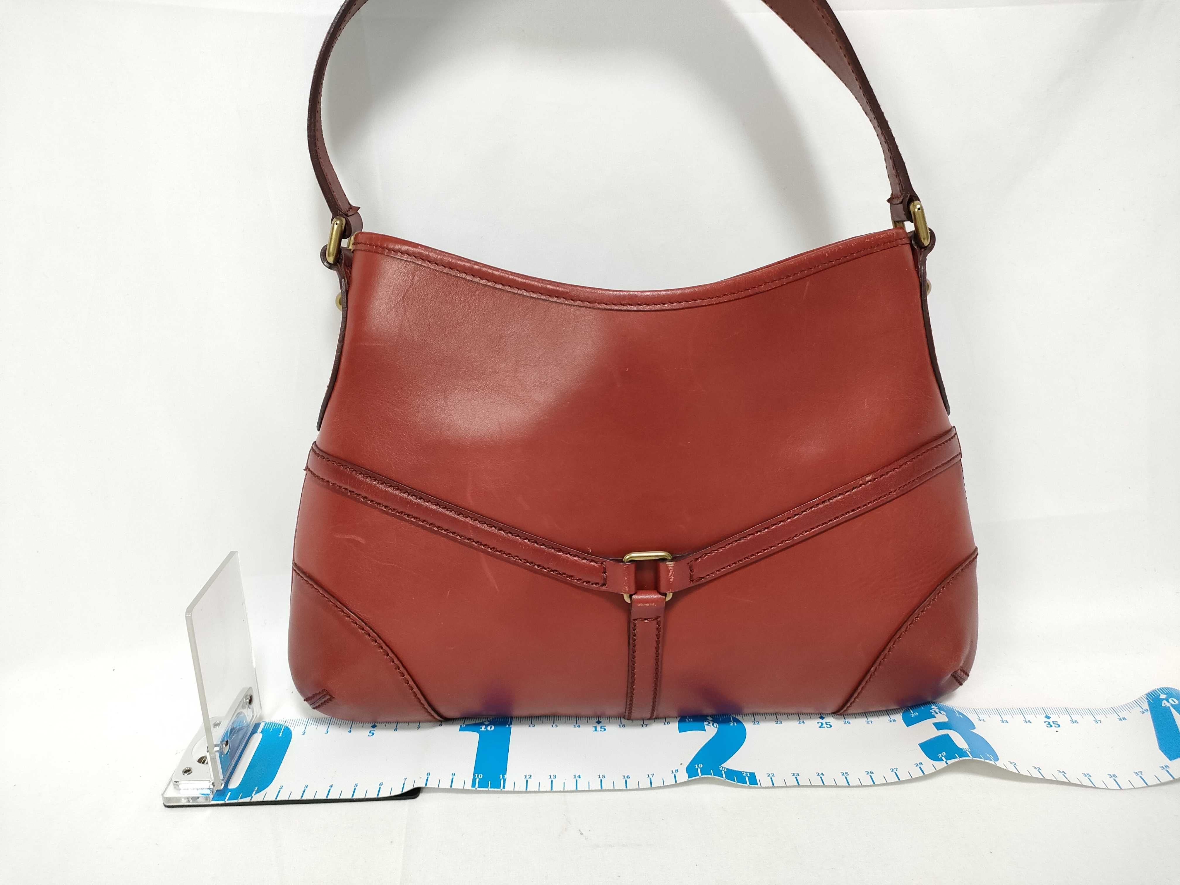 One-Shoulder Bag, Interlocking Leather Shoulder Bag — view 2