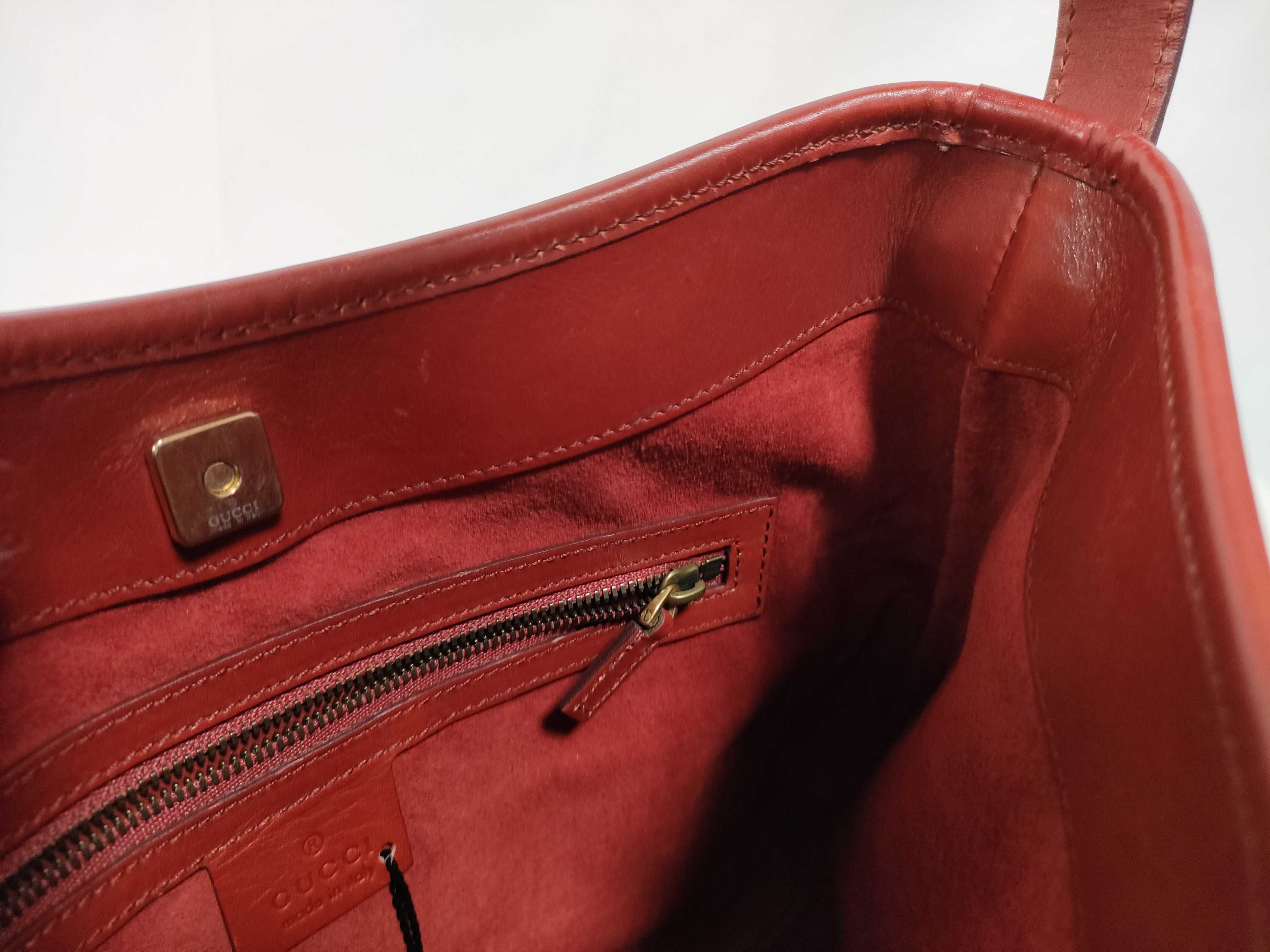 One-Shoulder Bag, Interlocking Leather Shoulder Bag — view 13