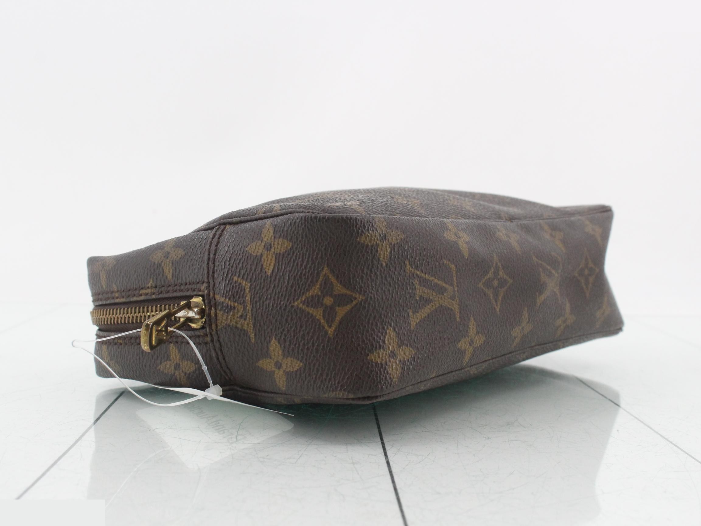 Trousses Toilette 28 Monogram M47522 — view 5