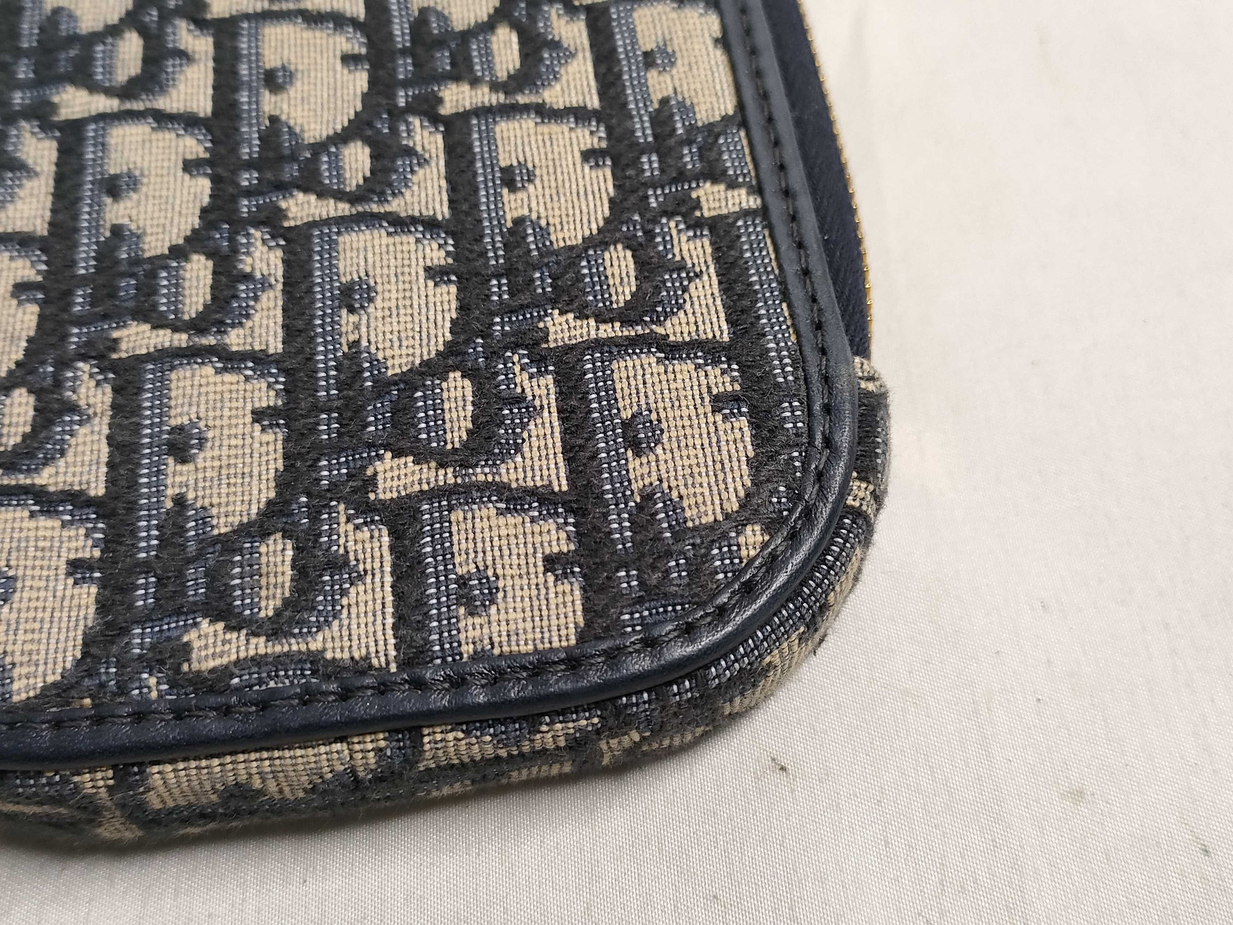 Trotter SG-30 Montaigne Canvas & Leather Phone Pouch Navy Blue 98-MA Handbag — view 7