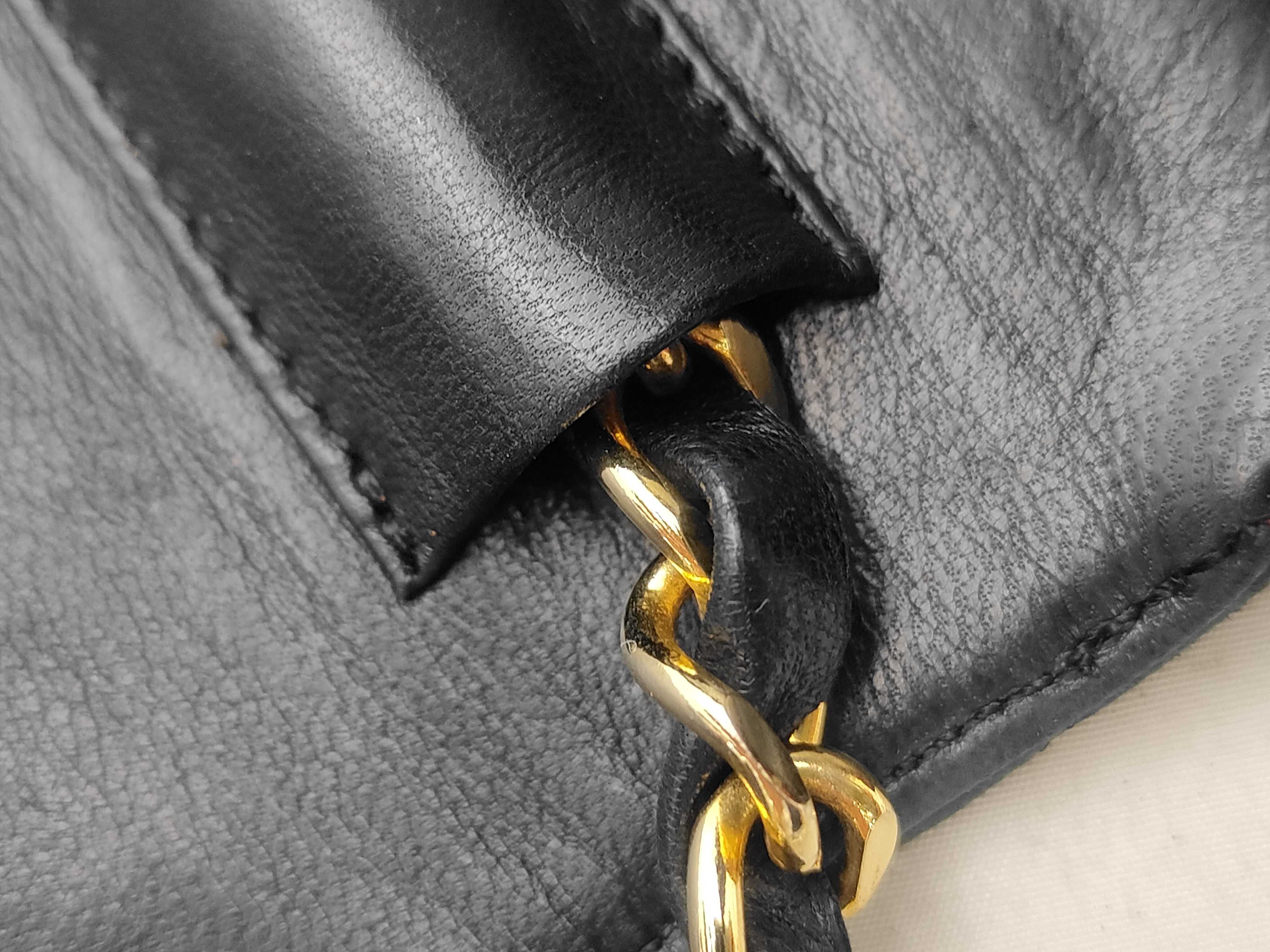 Half Moon Coco Mark Chain Shoulder Bag — view 5