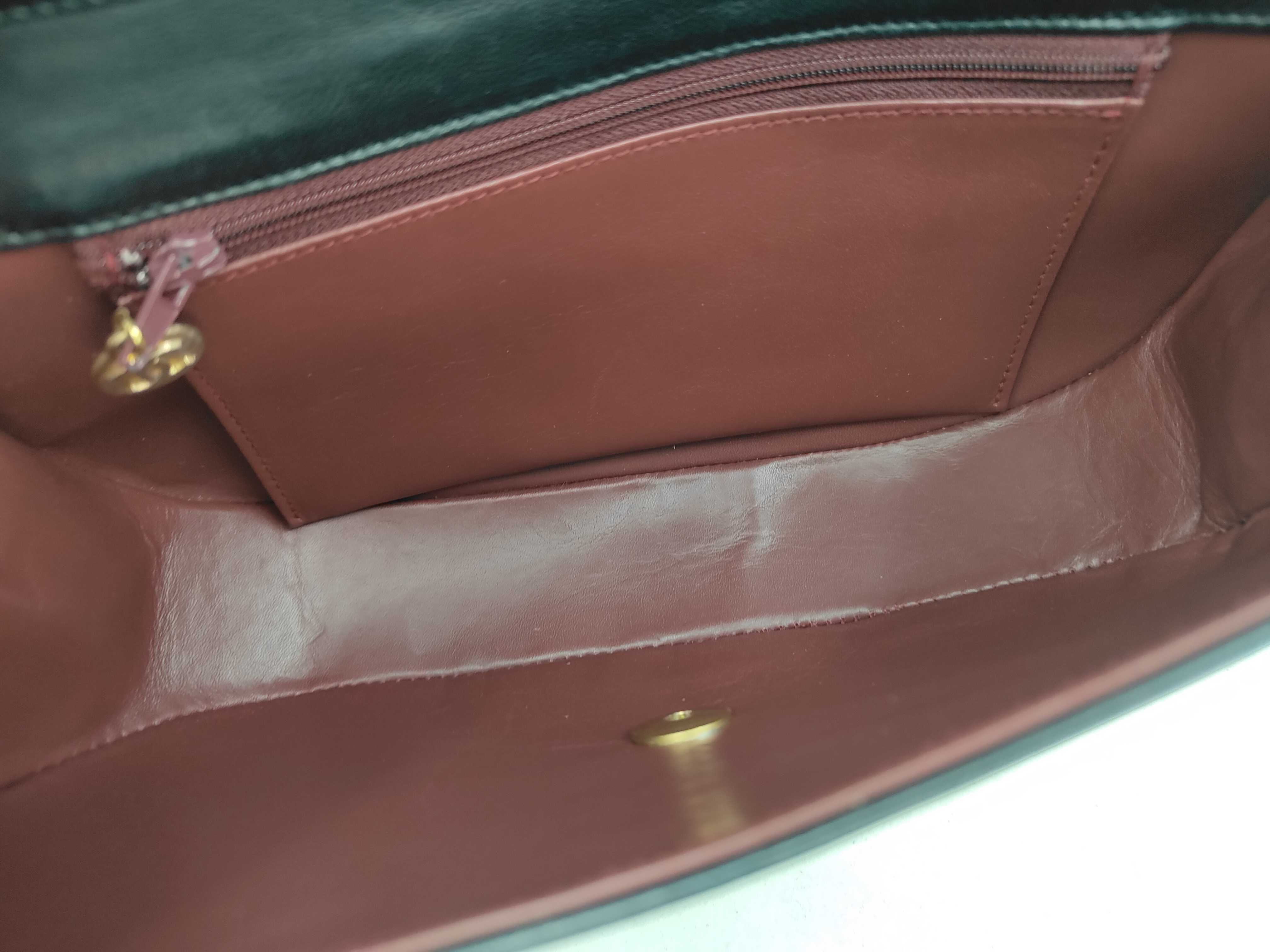 Half Moon Coco Mark Chain Shoulder Bag — view 8