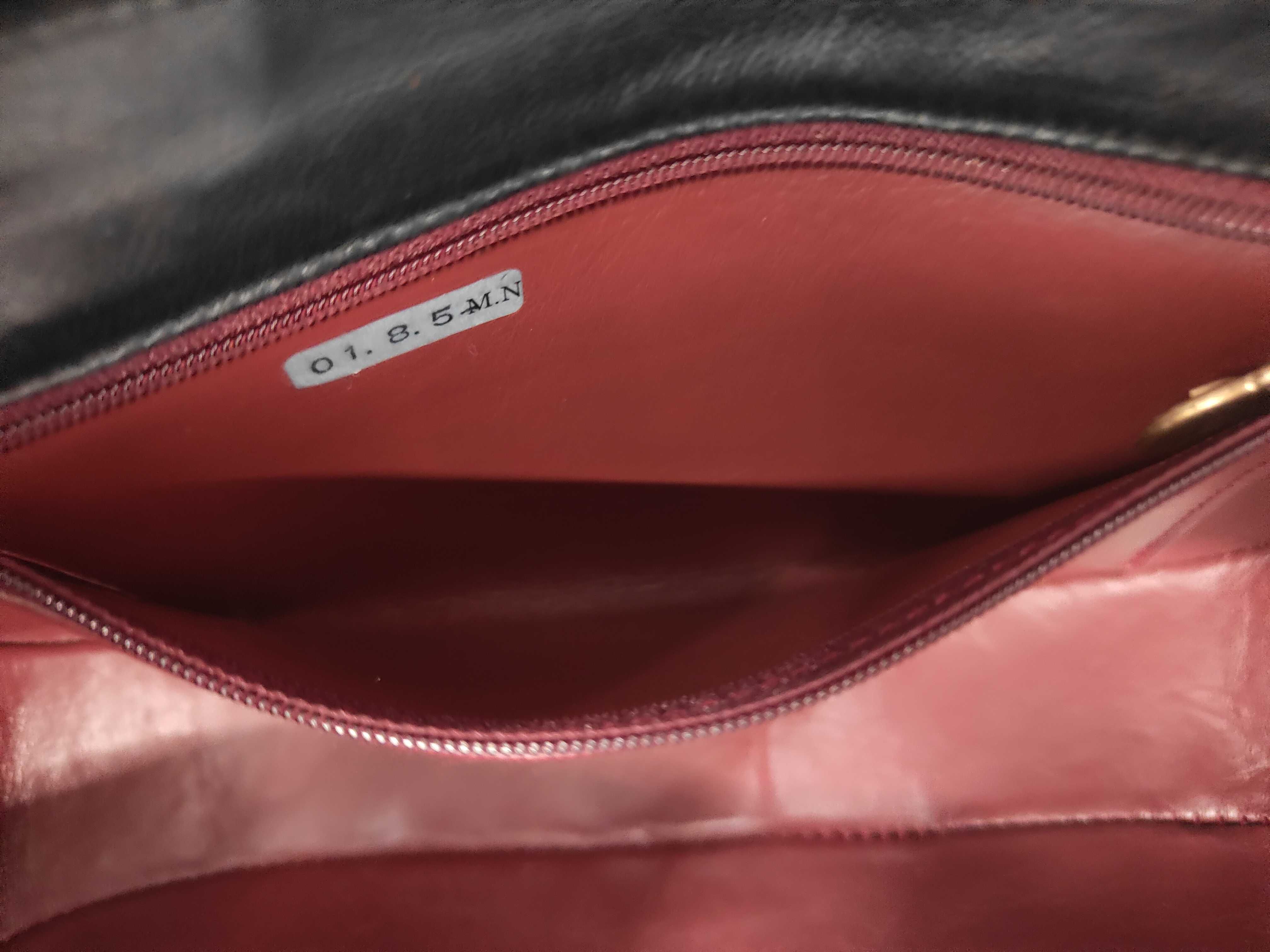 Half Moon Coco Mark Chain Shoulder Bag — view 9