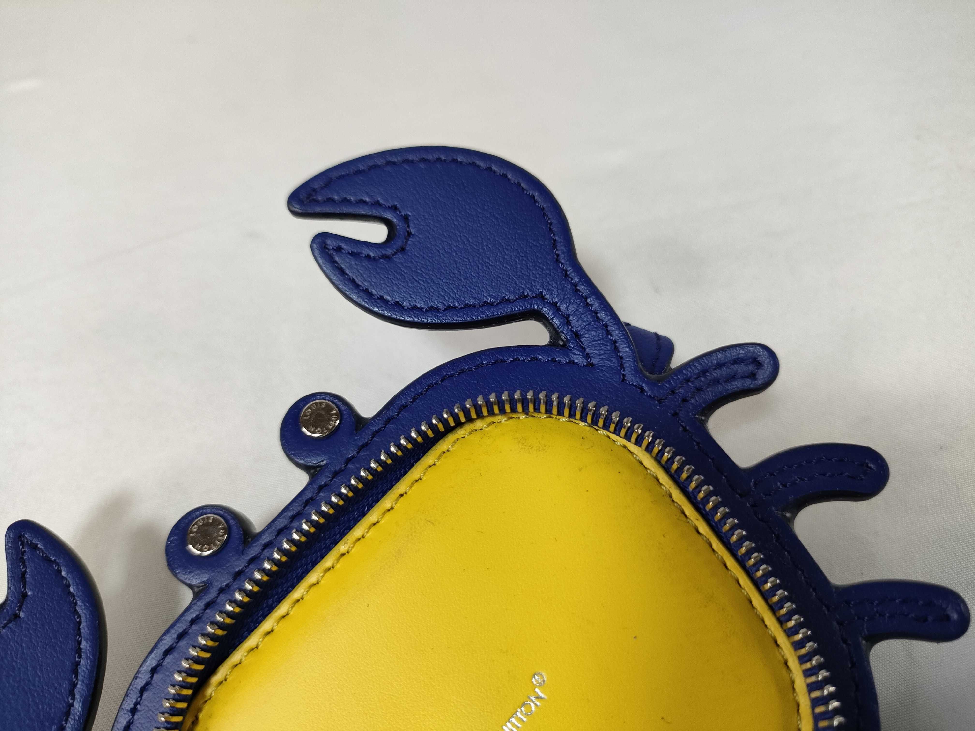 Monogram M02217 LV Club Bag Charm Coin Case — view 13