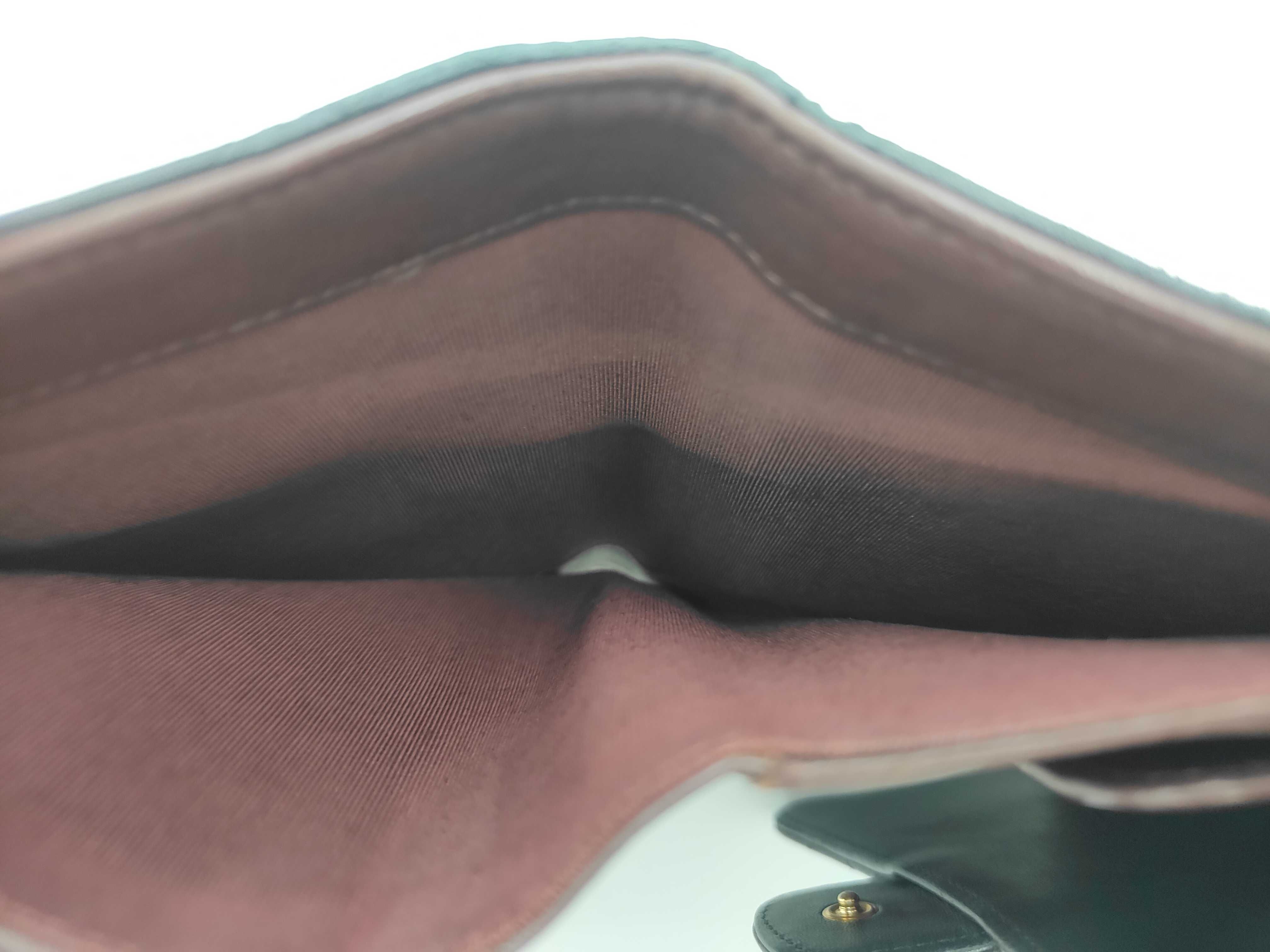 wallet — view 5