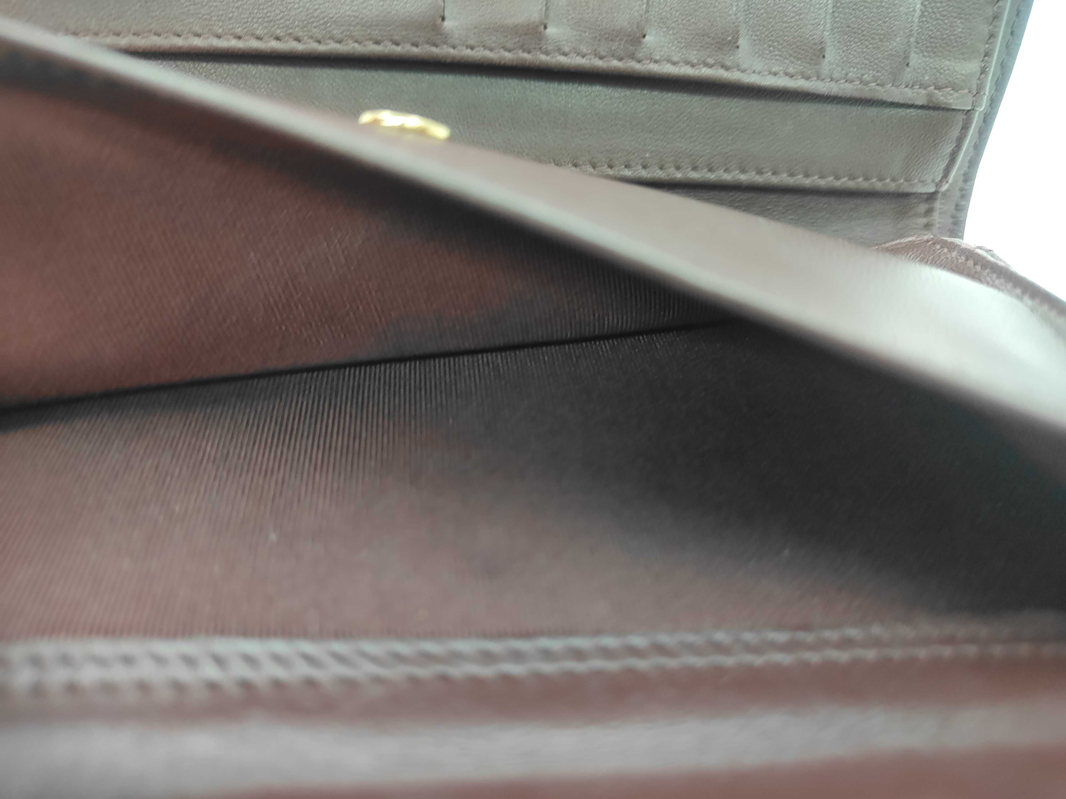wallet — view 6