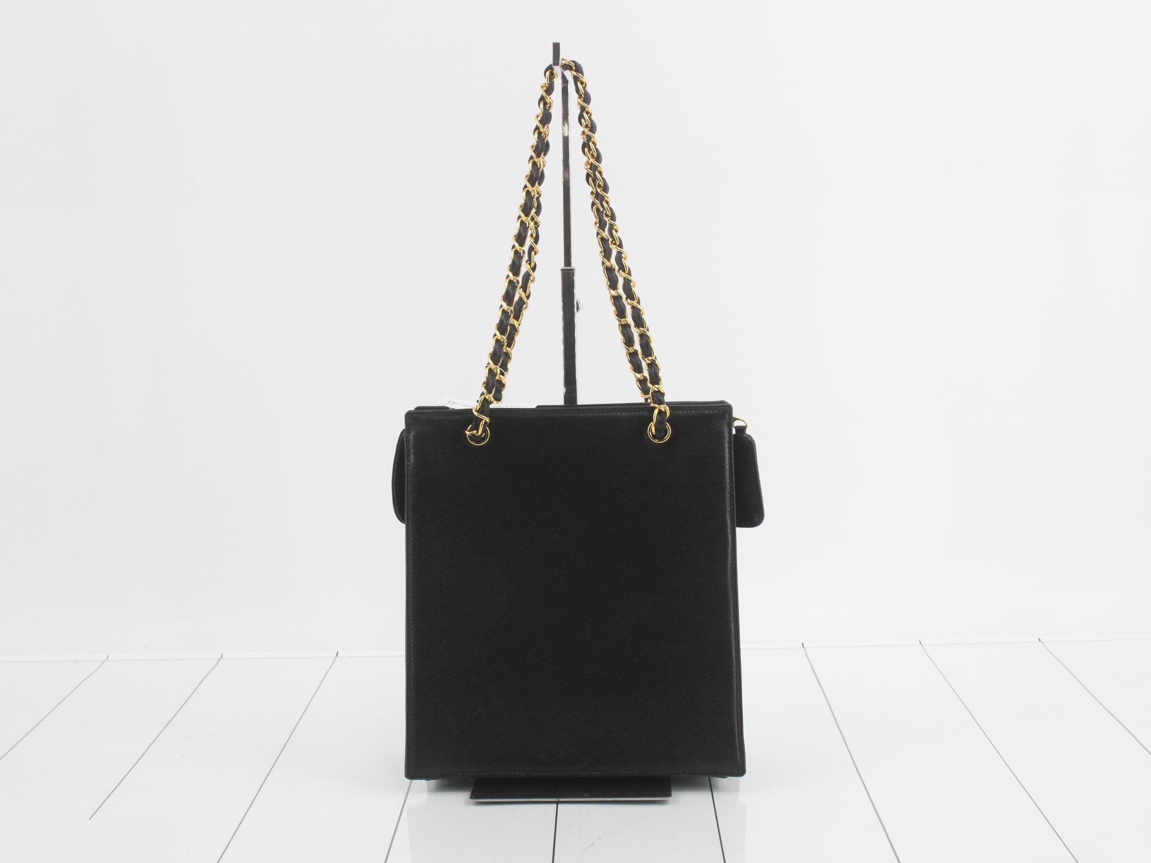Matelassé (bag) - Shoulder bag — view 2