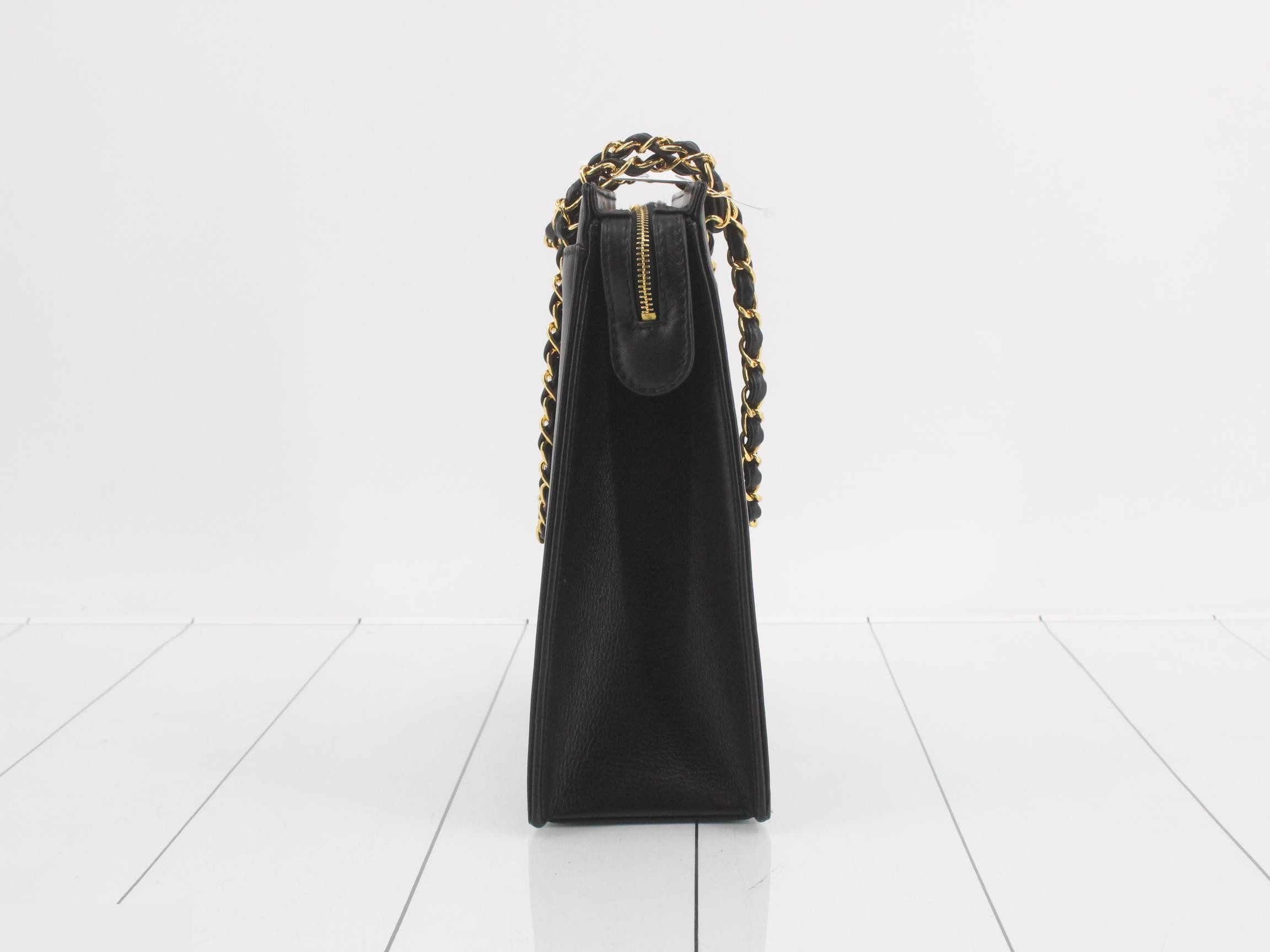 Matelassé (bag) - Shoulder bag — view 3