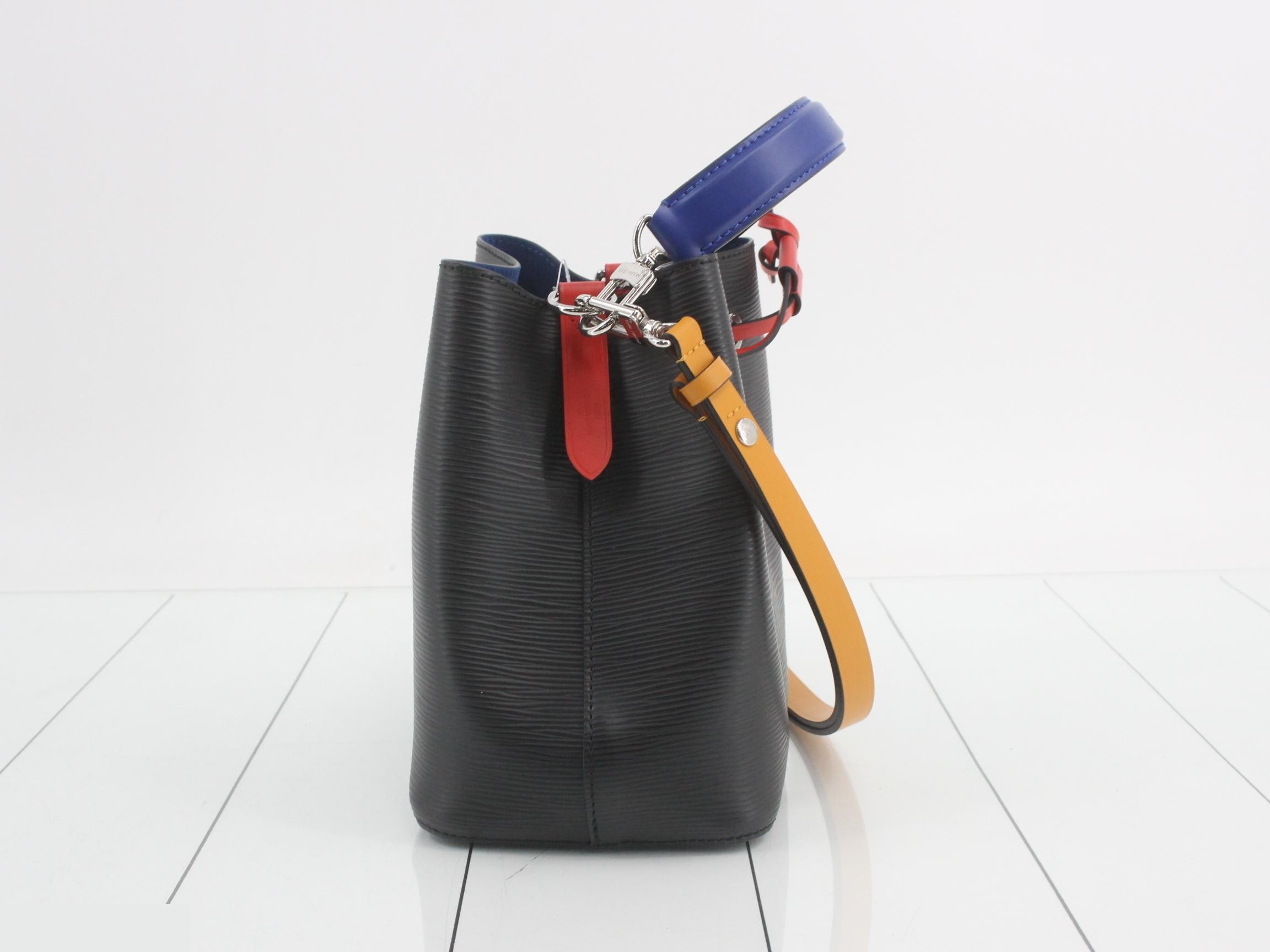 Epi NeoNoe BB Noir Saffron Shoulder Bag — view 4