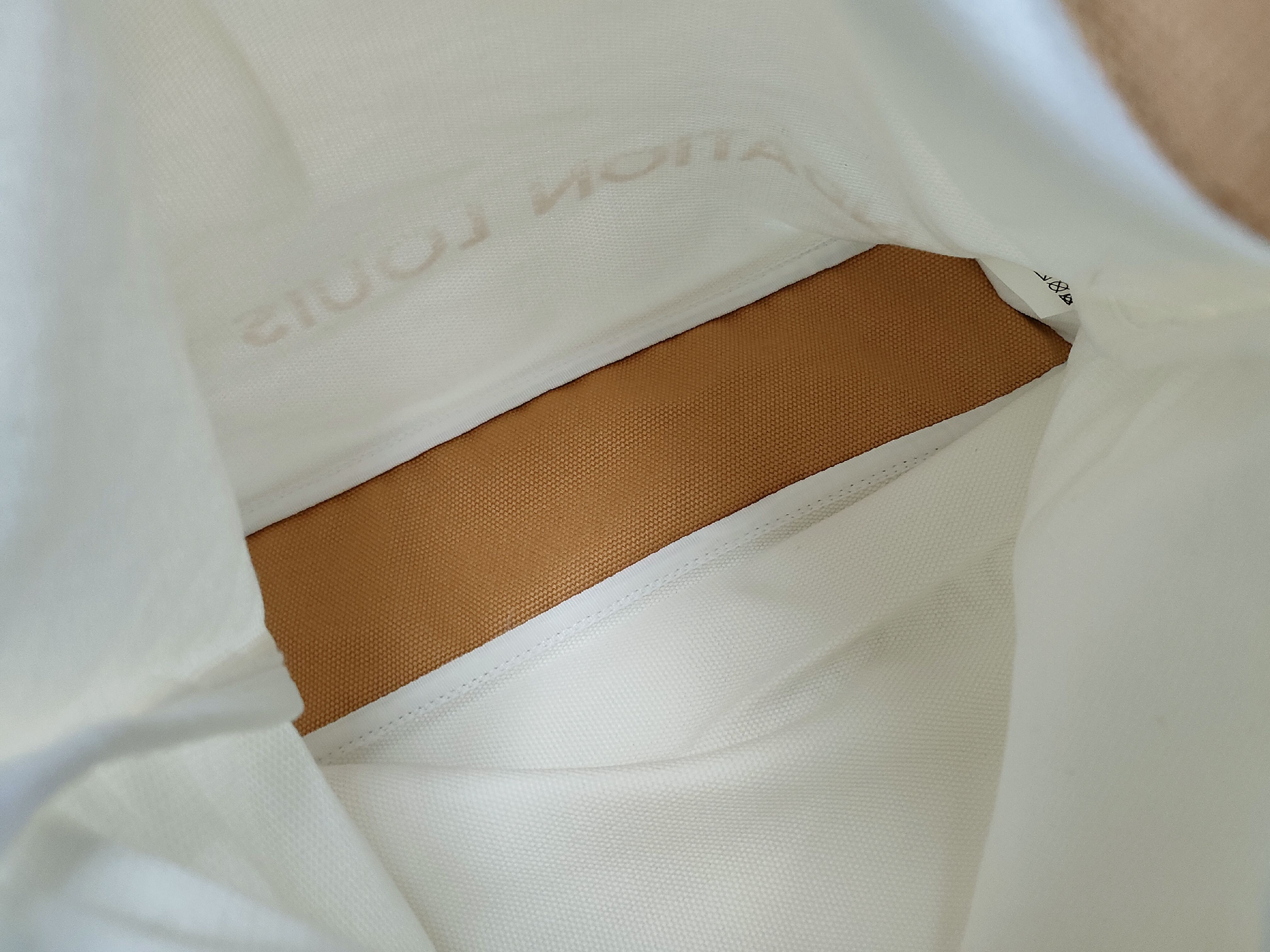 FONDATION Tote Bag — view 9