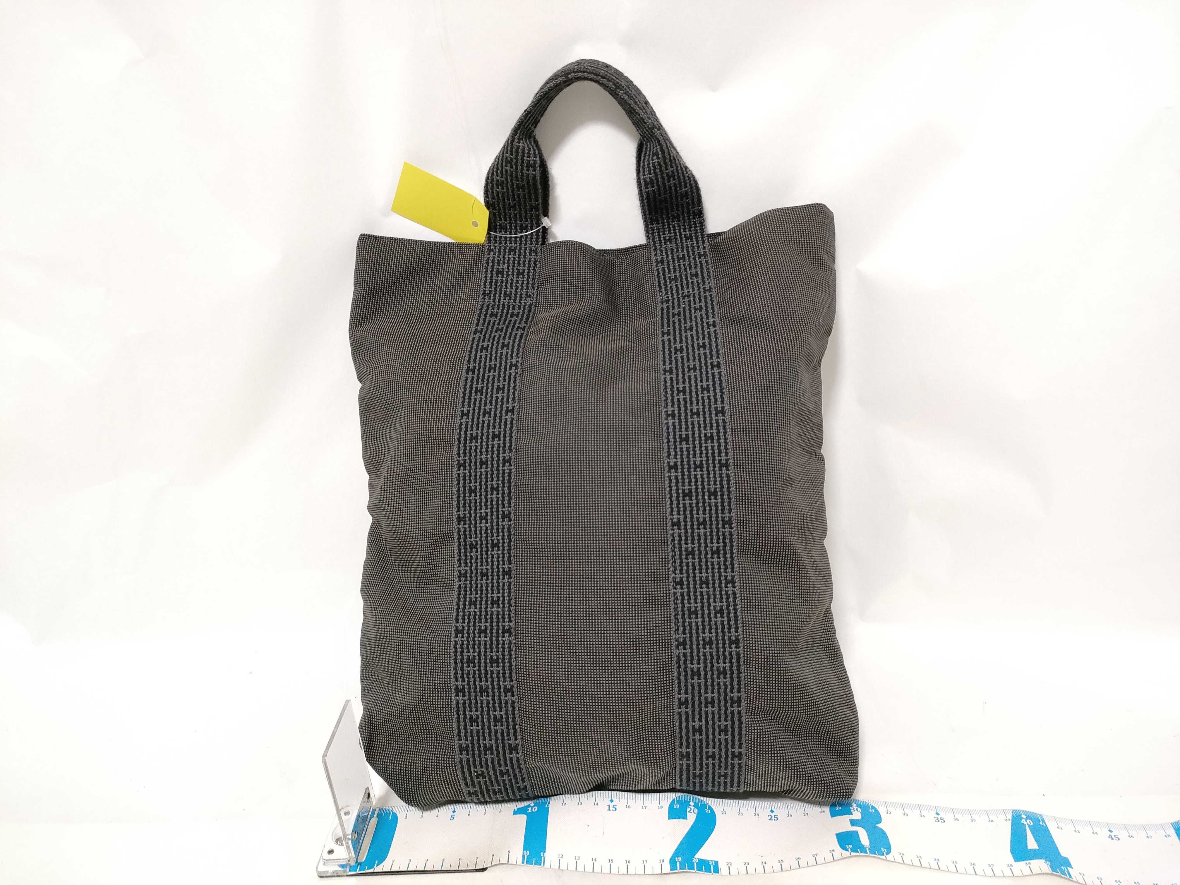 Herline Cabas Grey Handbag — view 2