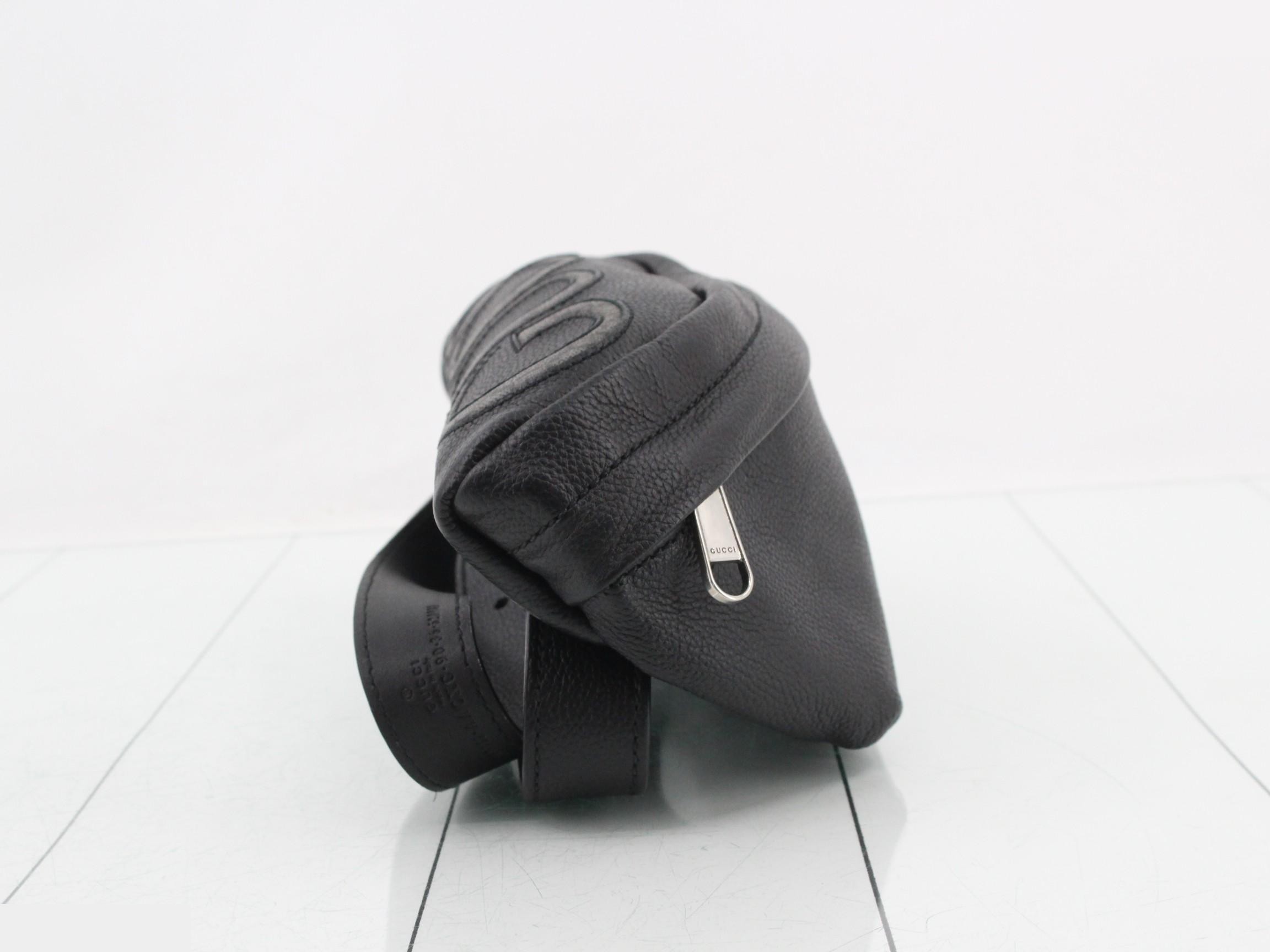Logo Body Bag — view 4
