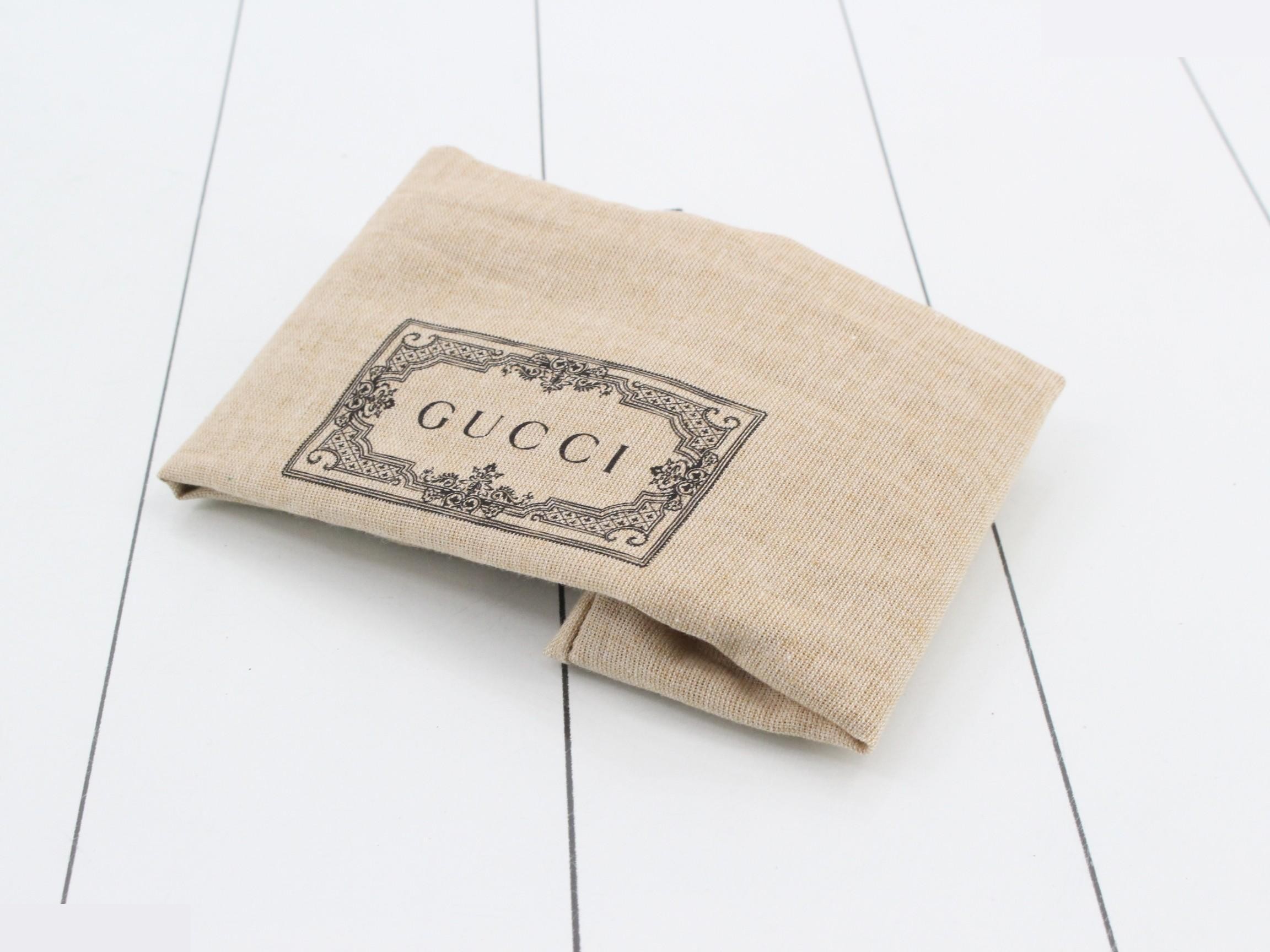 Logo Body Bag — view 7