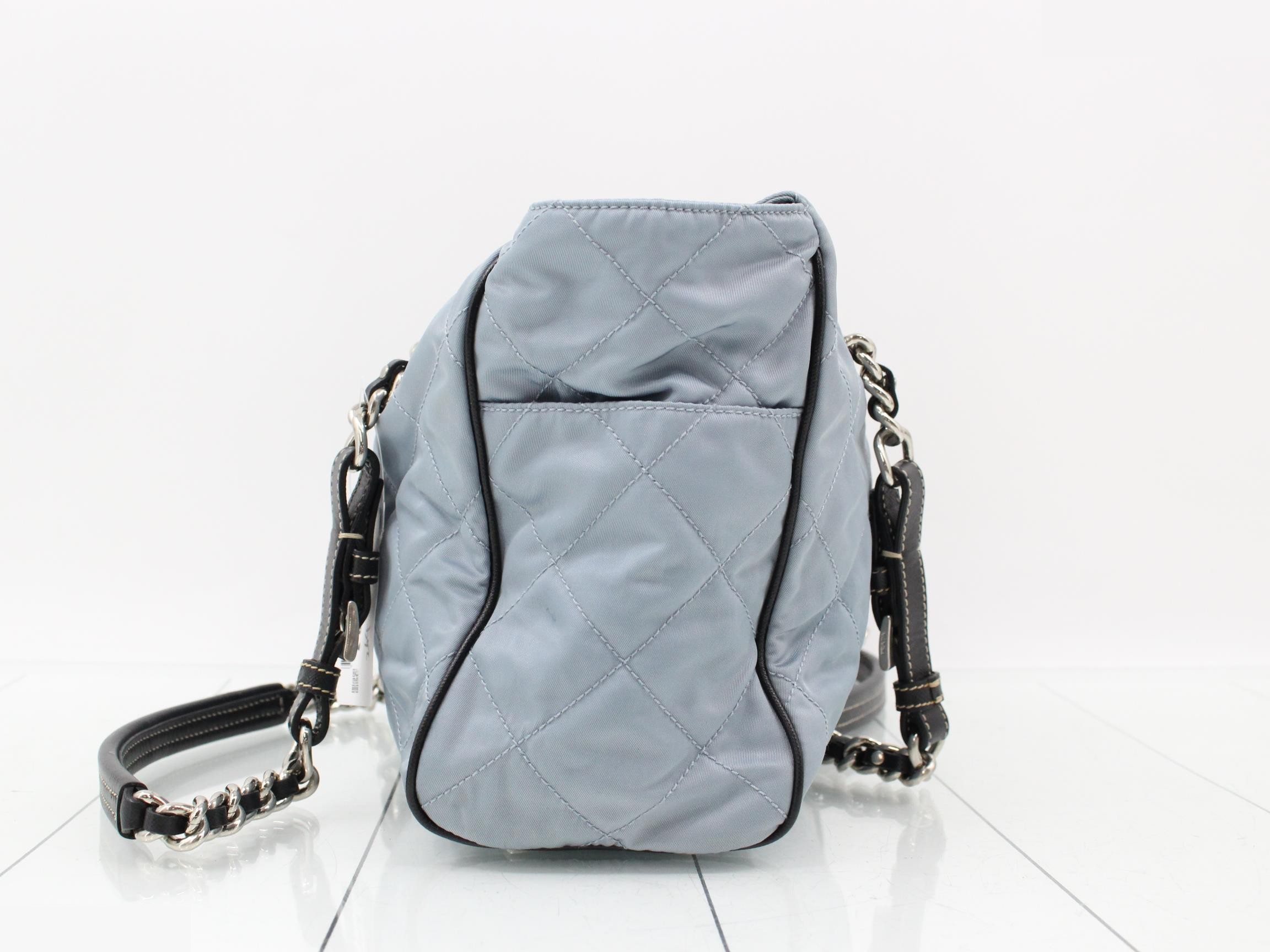 Triangle logo quilted leather nylon chain shoulder bag — view 3