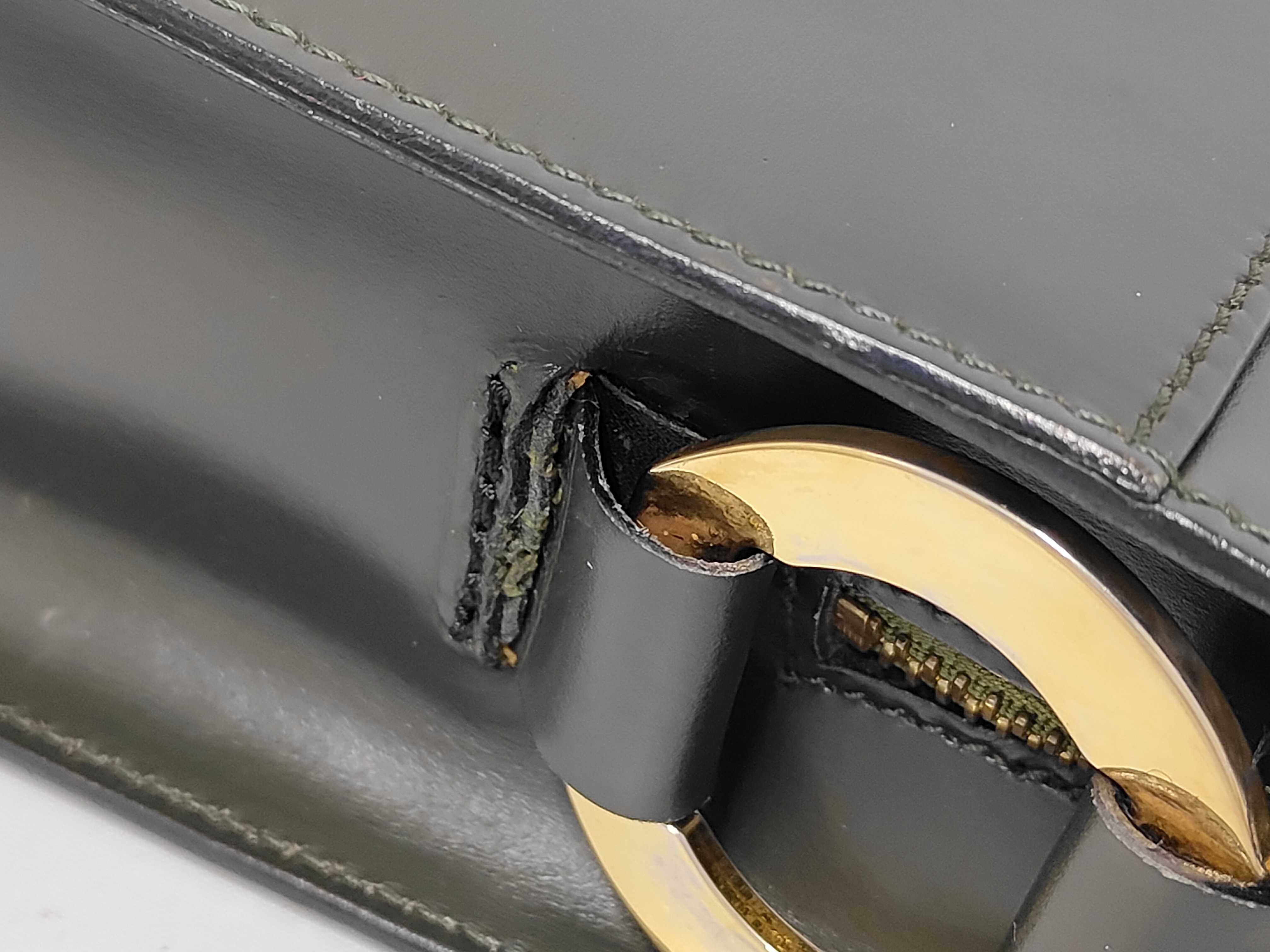 Circle Logo Leather Shoulder Bag — view 5
