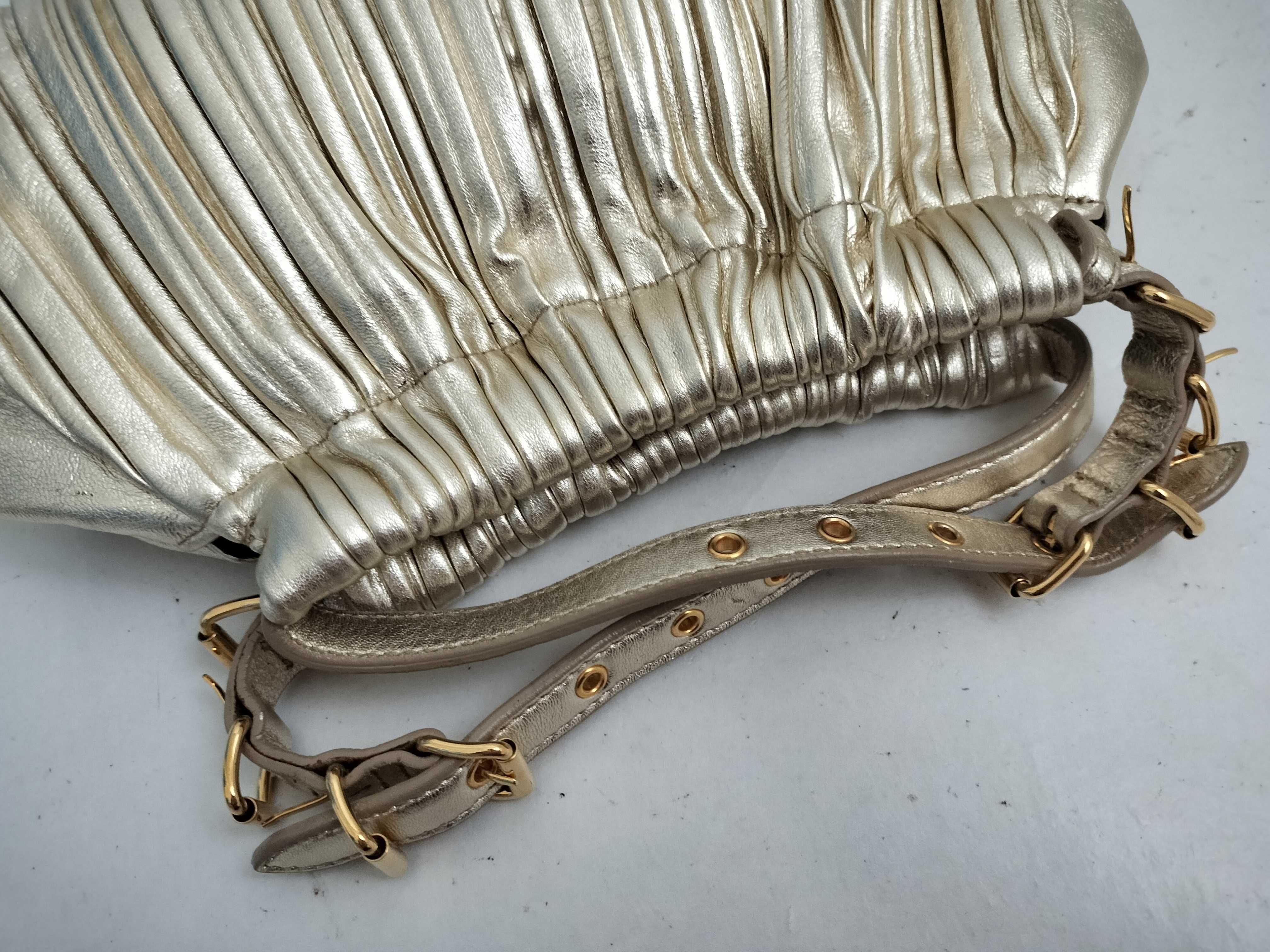 handbag, leather, gold — view 3
