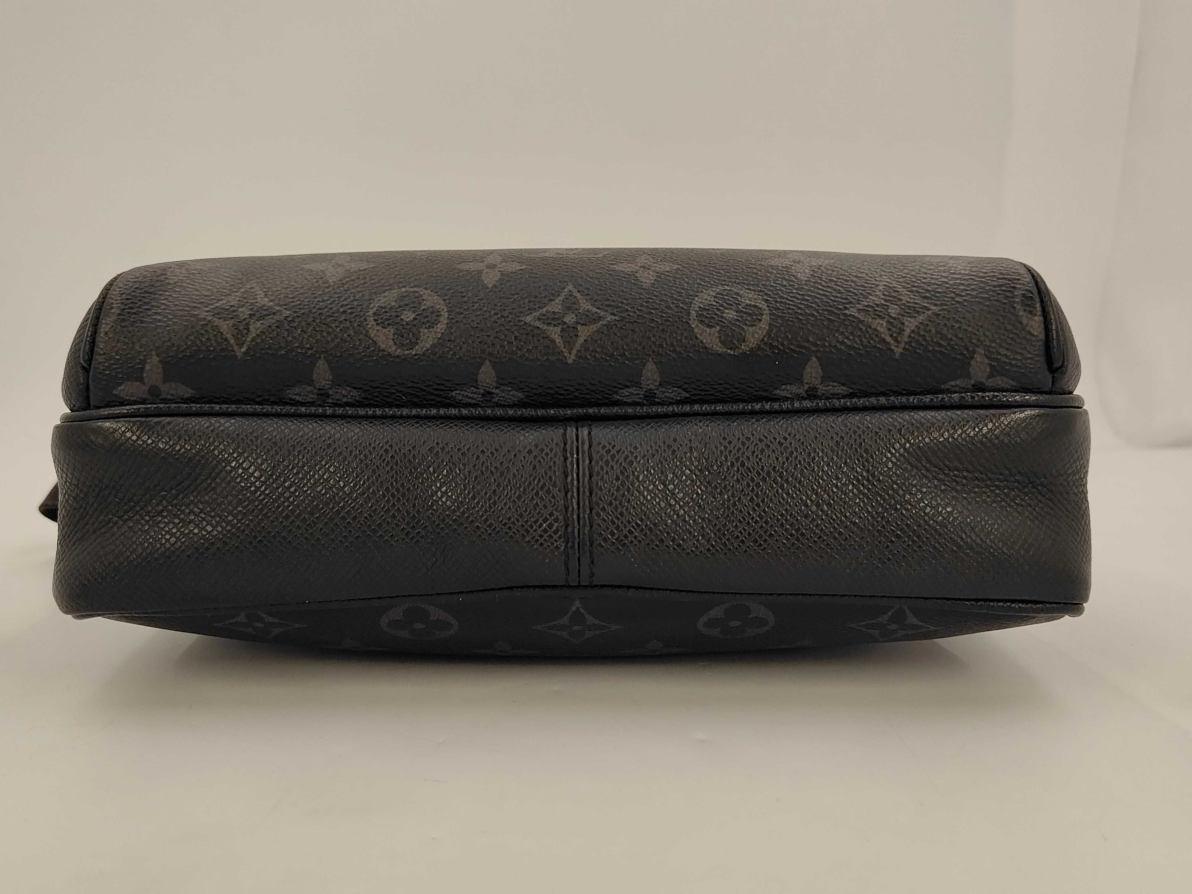 Eclipse Shoulder Bag — view 3