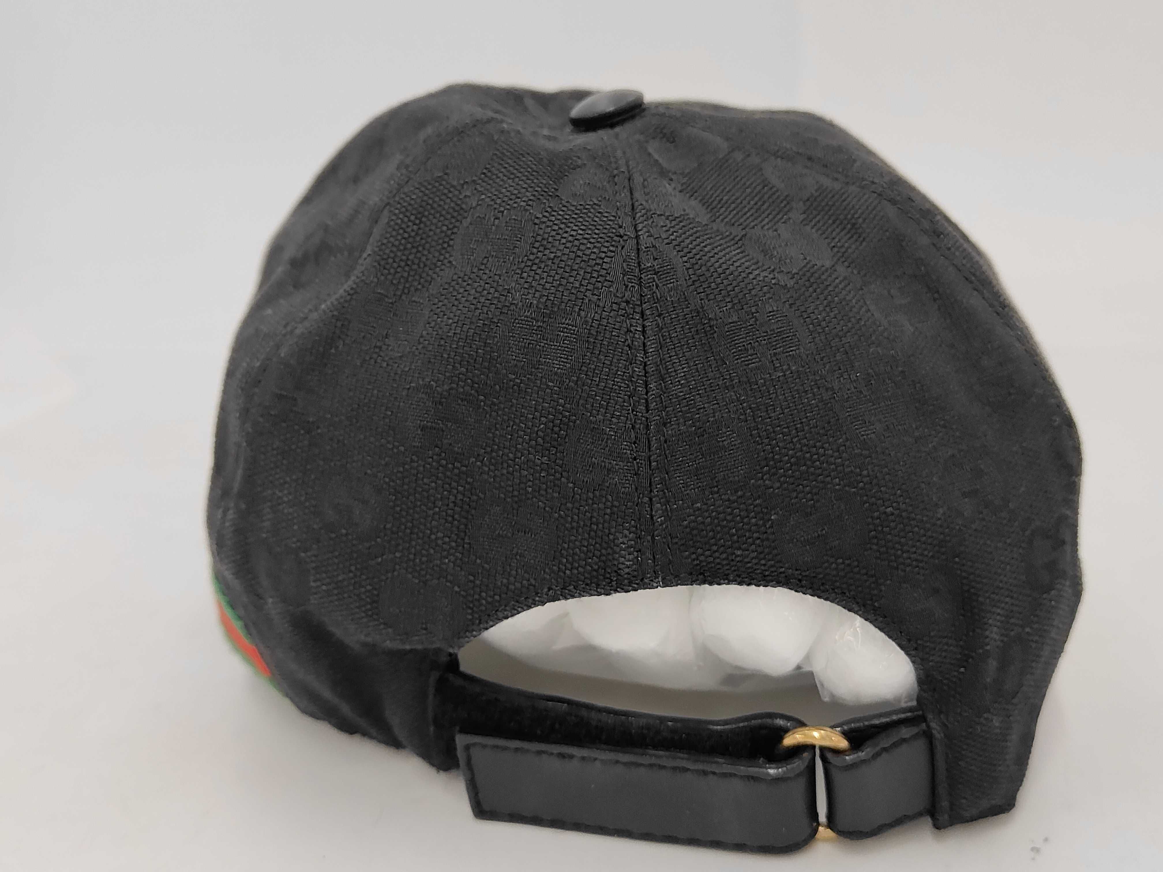hats and other accessories — view 3