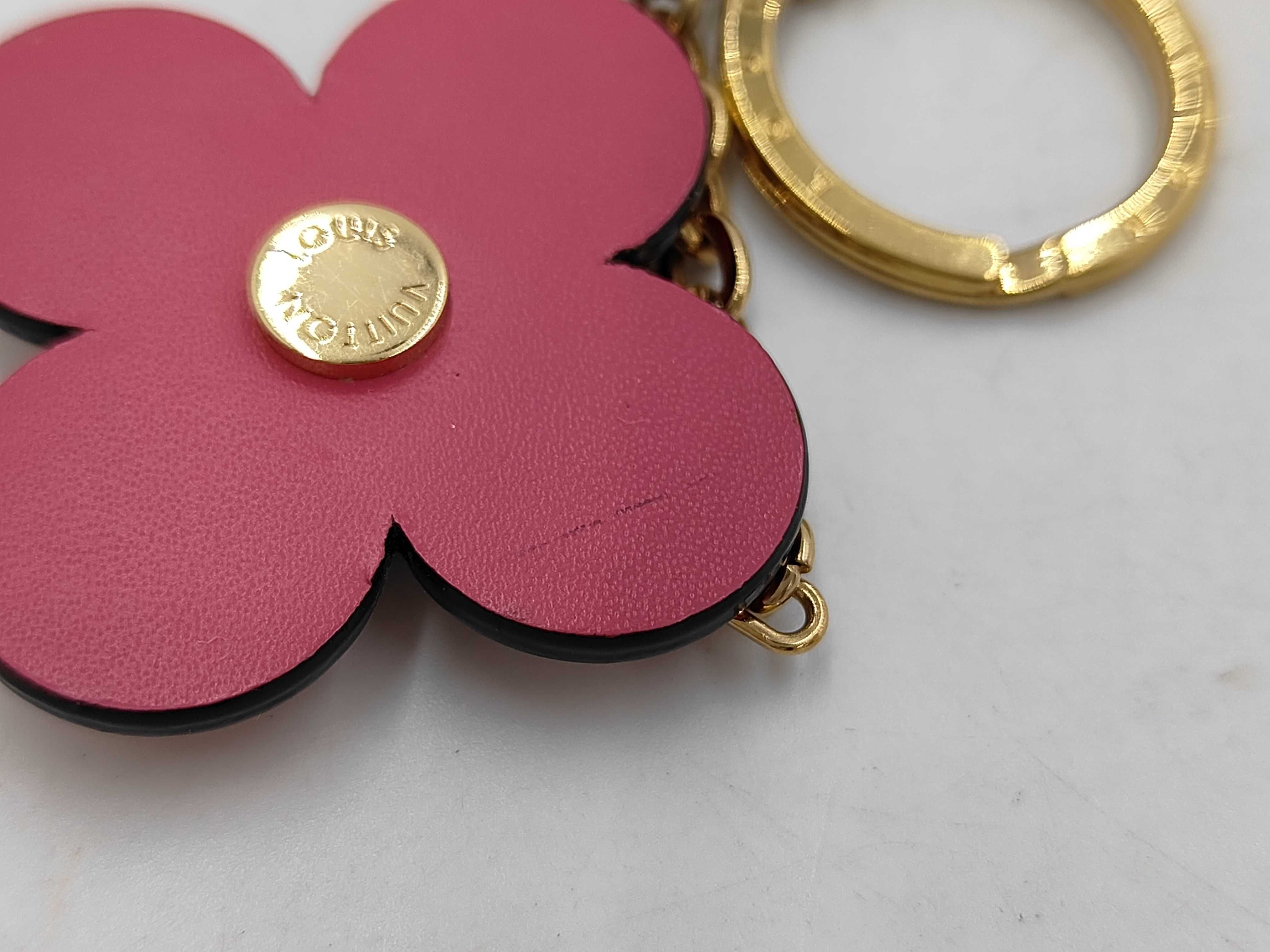 Porte Clés Blooming Flower Key Case/Keychain — view 5
