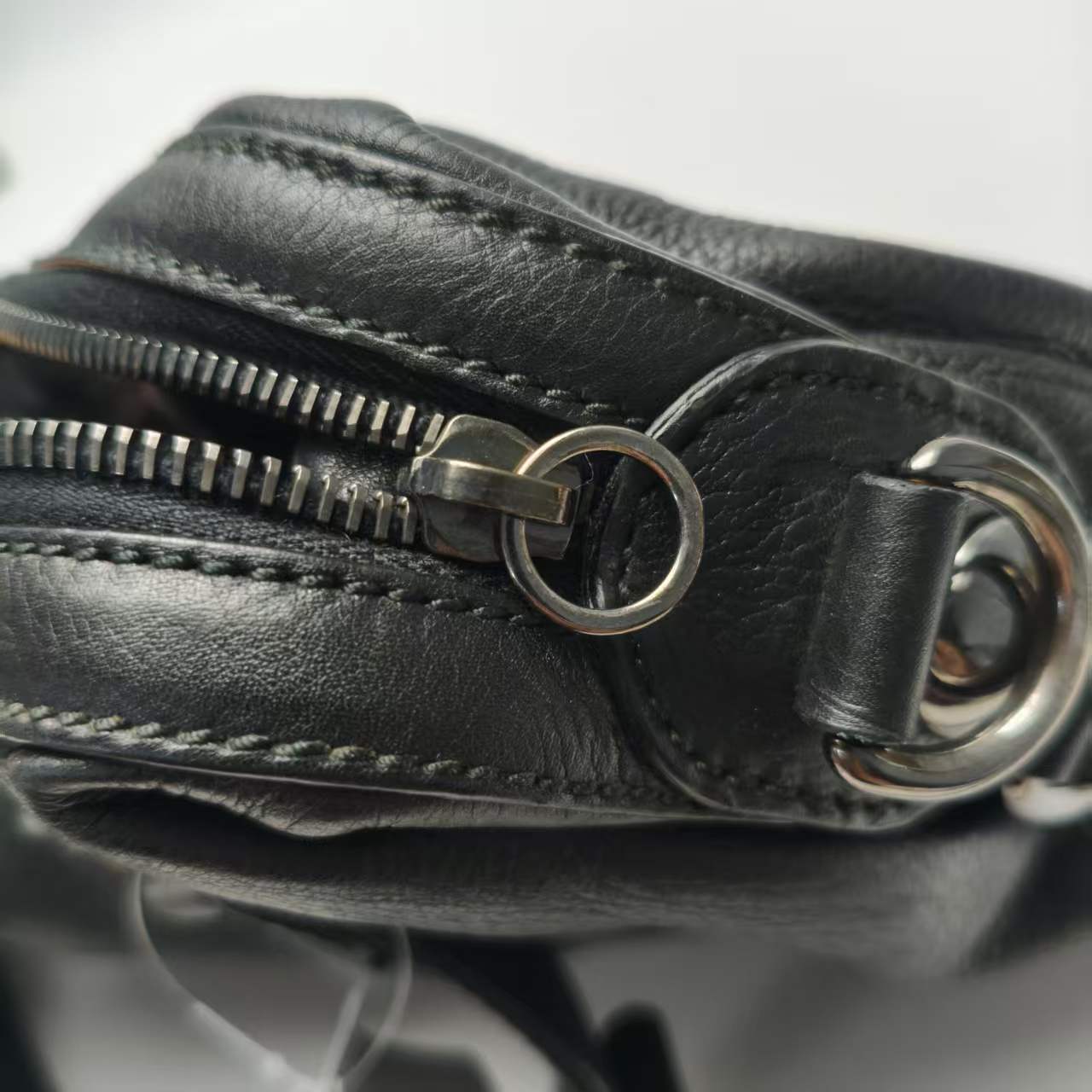 【*Shipped from: China*】GUCCI Leather Shoulder Bag 228594 — view 10