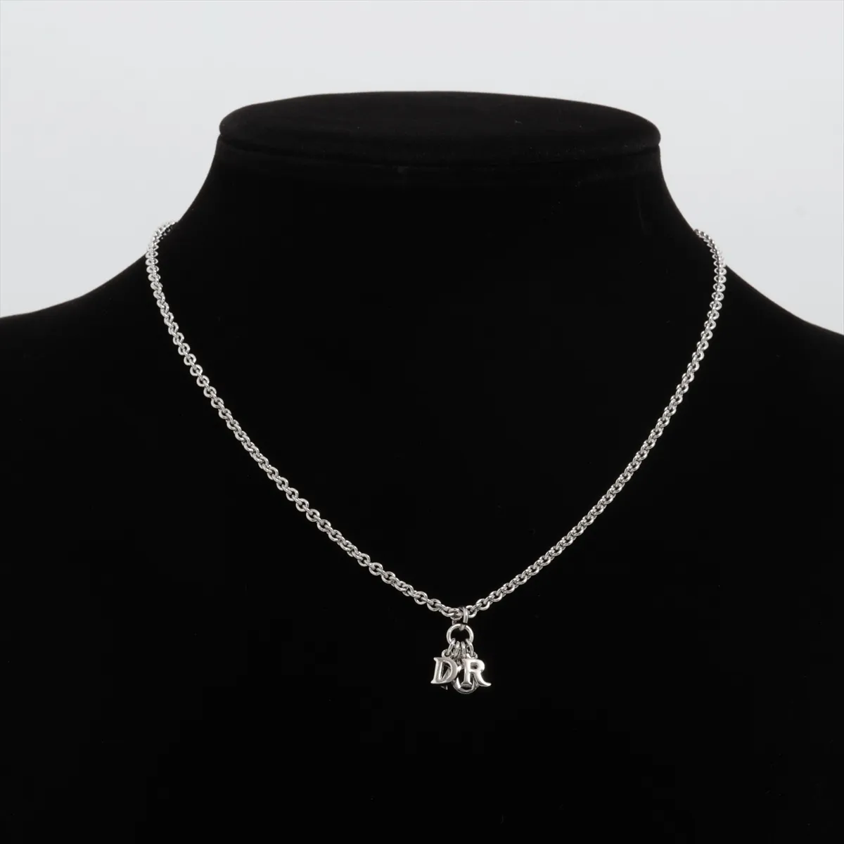 logo necklace, metal, silver, — view 5