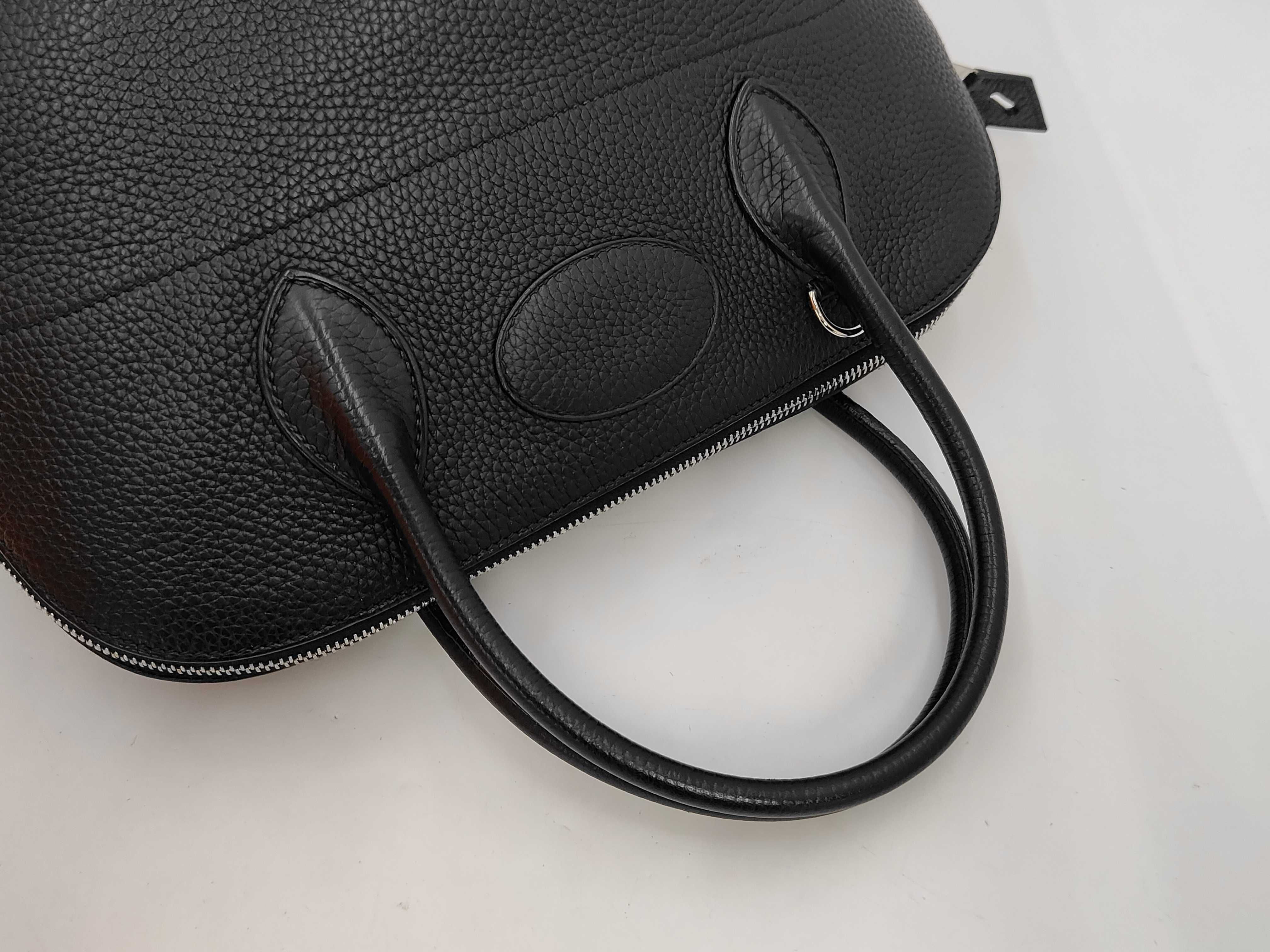 Bolide 35 Taurillon Leather Shoulder Handbag with Silver Hardware — view 3