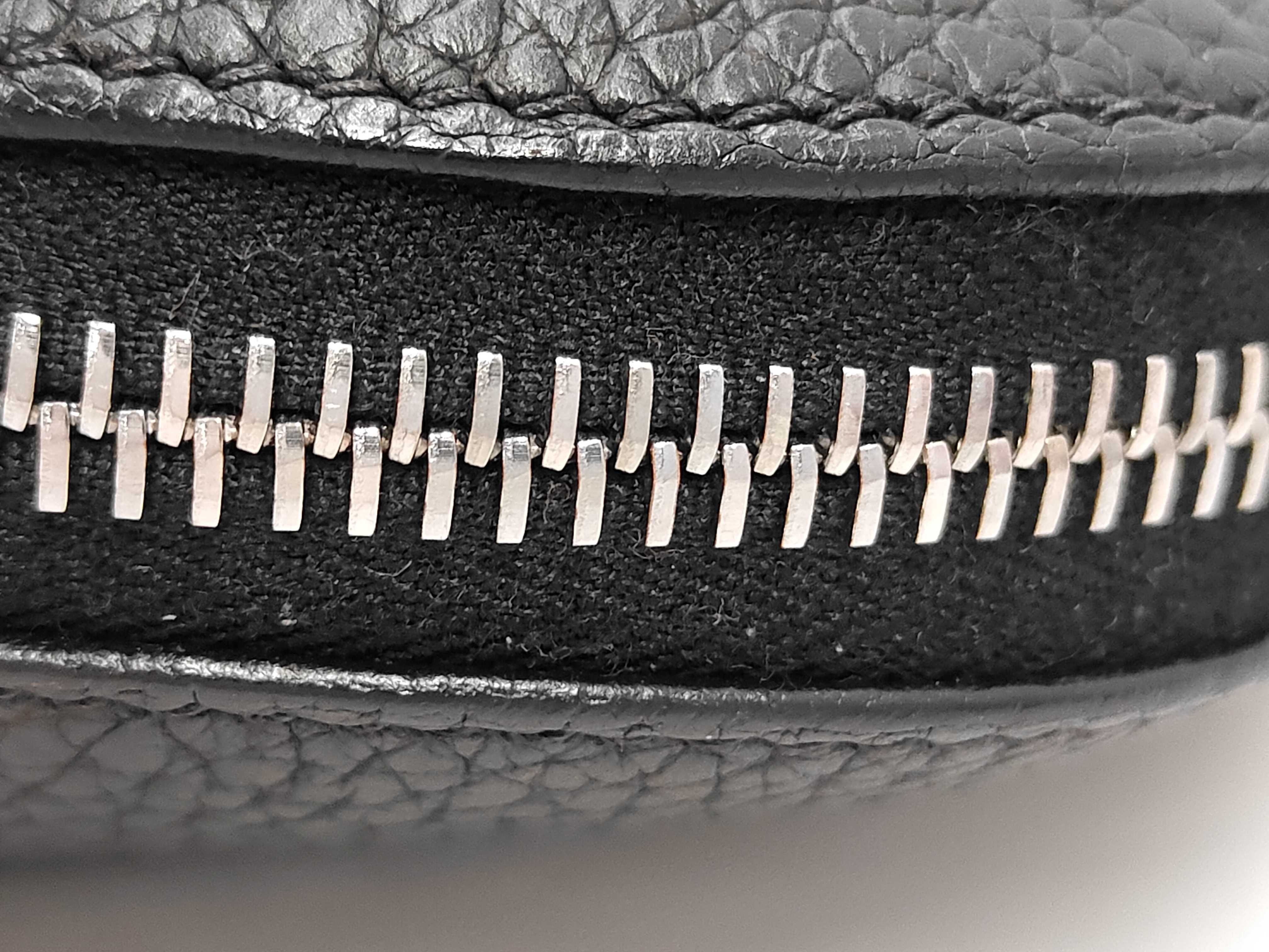 Bolide 35 Taurillon Leather Shoulder Handbag with Silver Hardware — view 6