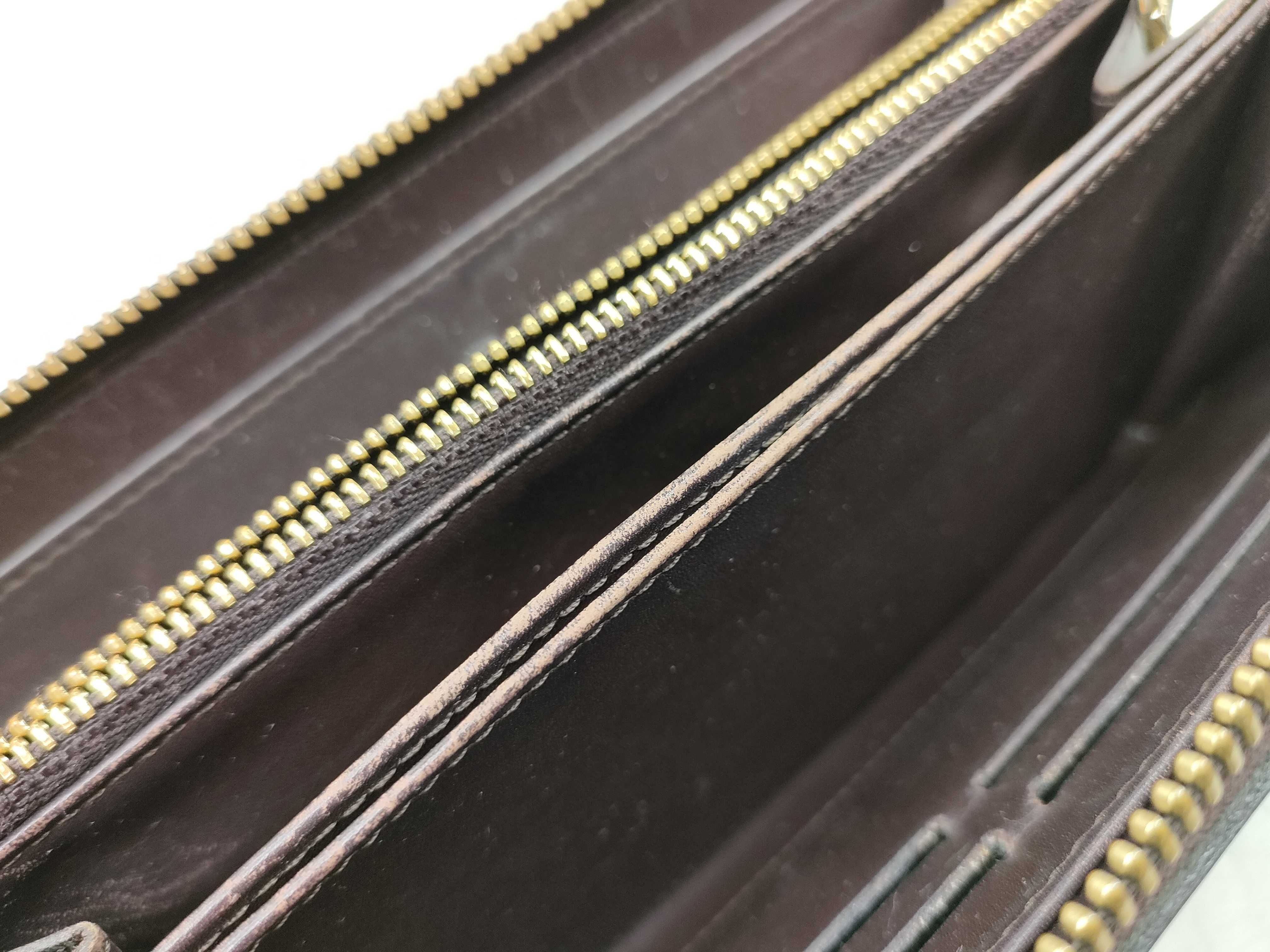Vernis Louis Vuitton Monogram Vernis Zippy Wallet — view 15