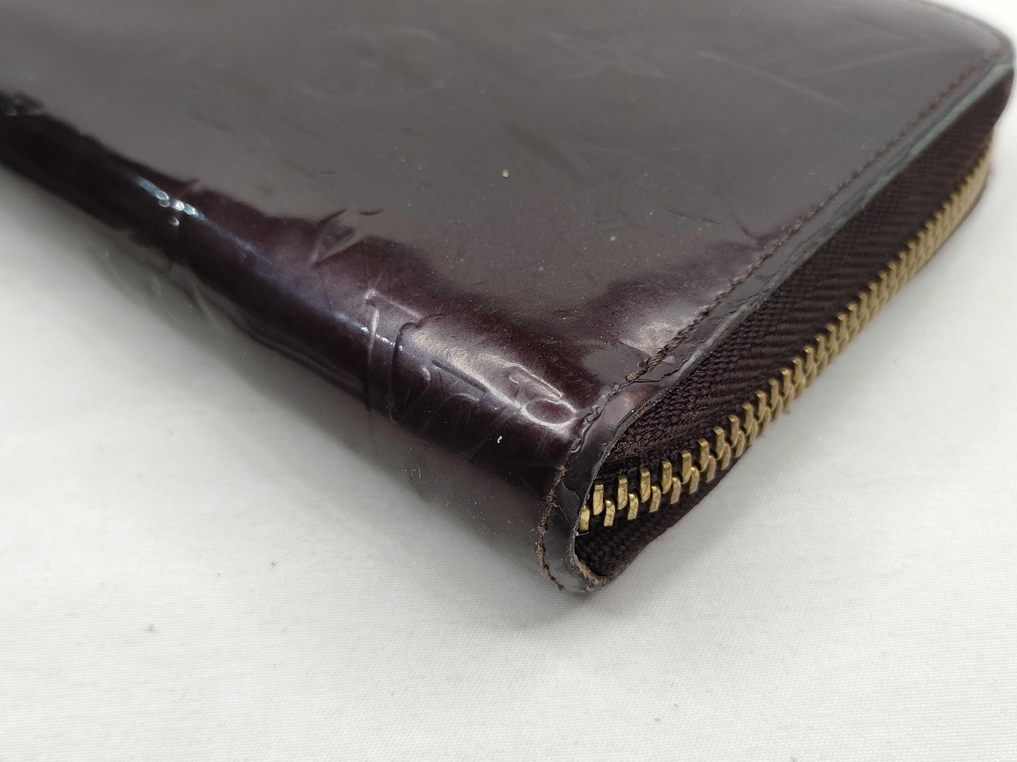 Vernis Louis Vuitton Monogram Vernis Zippy Wallet — view 3