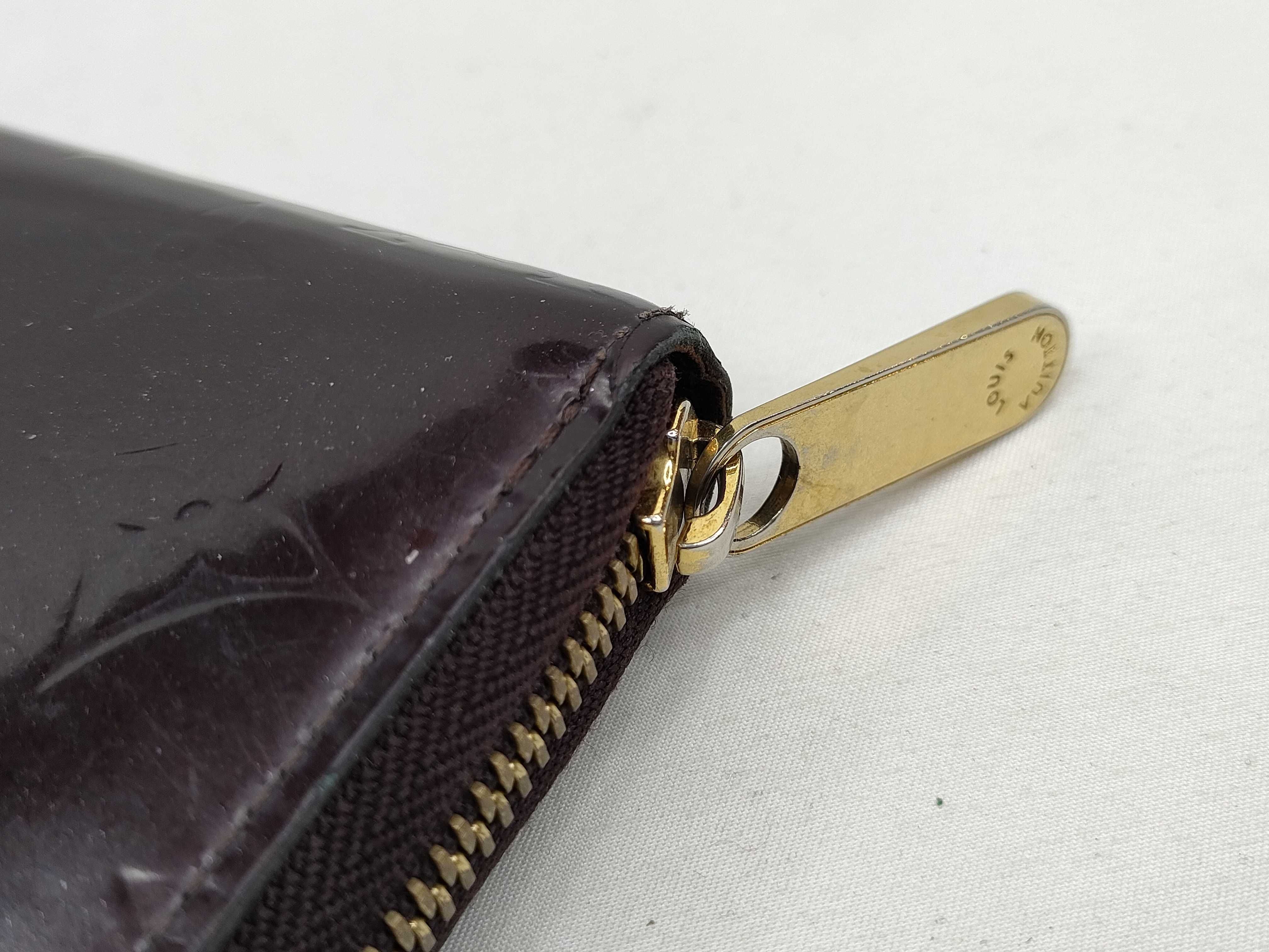 Vernis Louis Vuitton Monogram Vernis Zippy Wallet — view 7
