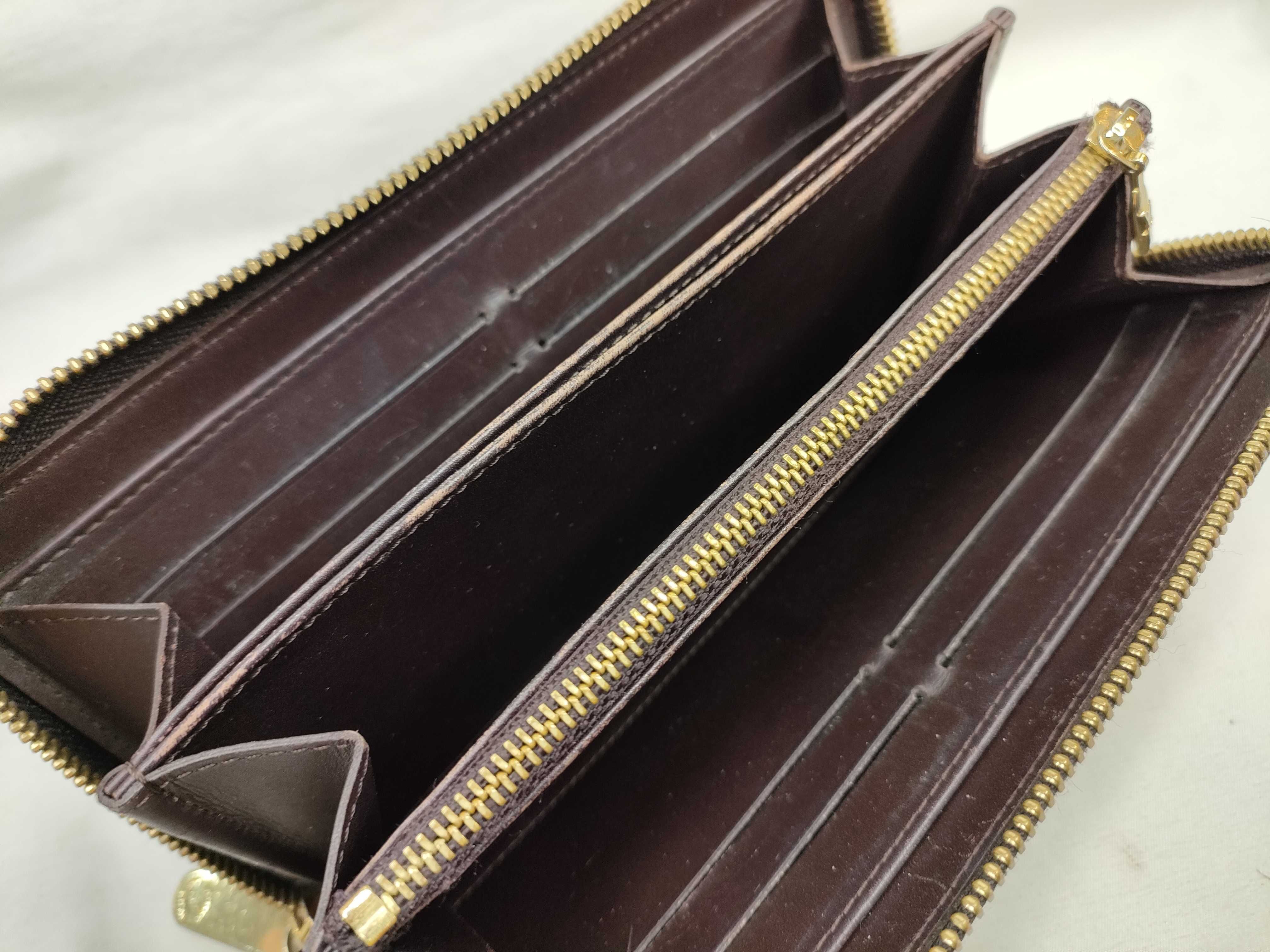 Vernis Louis Vuitton Monogram Vernis Zippy Wallet — view 9