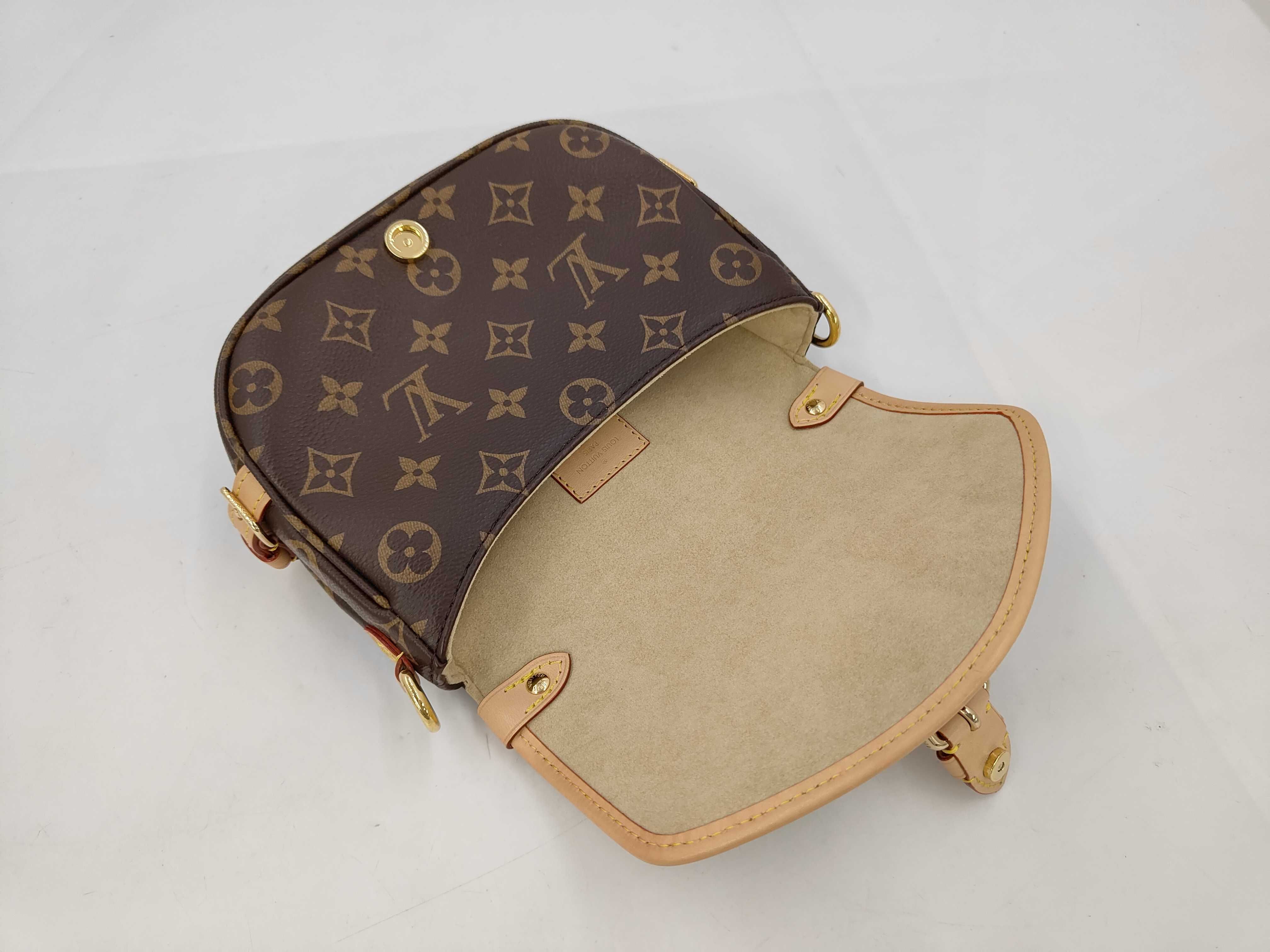 Monogram Louis Vuitton Brown Monogram Saumur BB M46740 Shoulder Bag — view 8