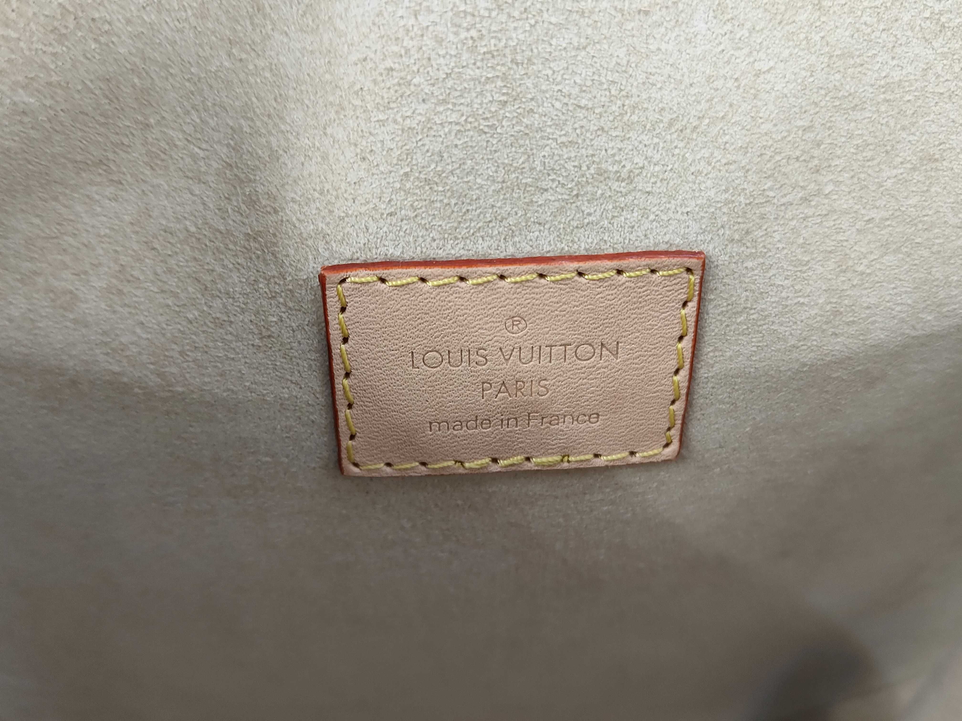 Monogram Louis Vuitton Brown Monogram Saumur BB M46740 Shoulder Bag — view 10