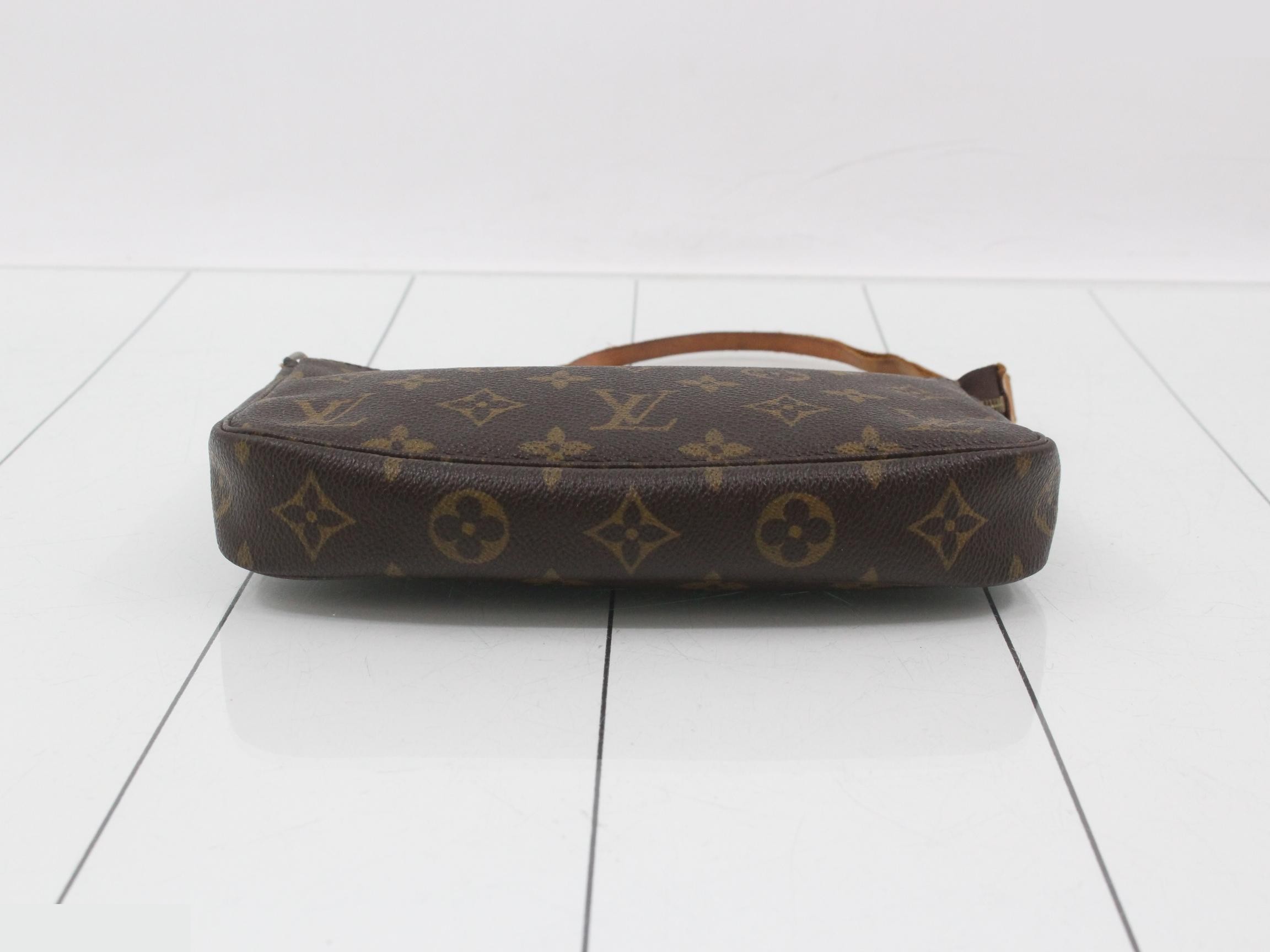Pochette Accessoires (old model) — view 3