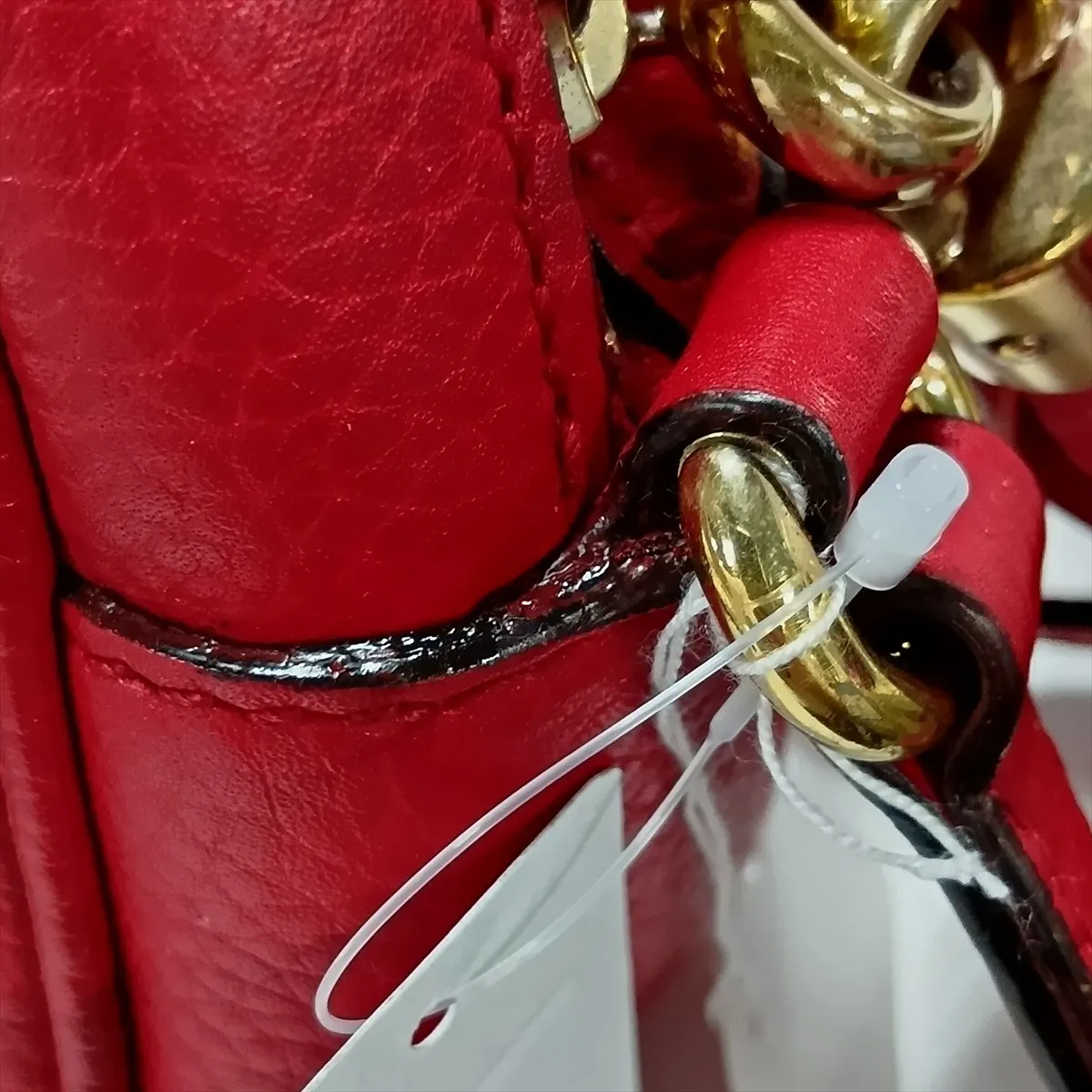 Soho 308364 Leather Shoulder Bag, Red — view 11