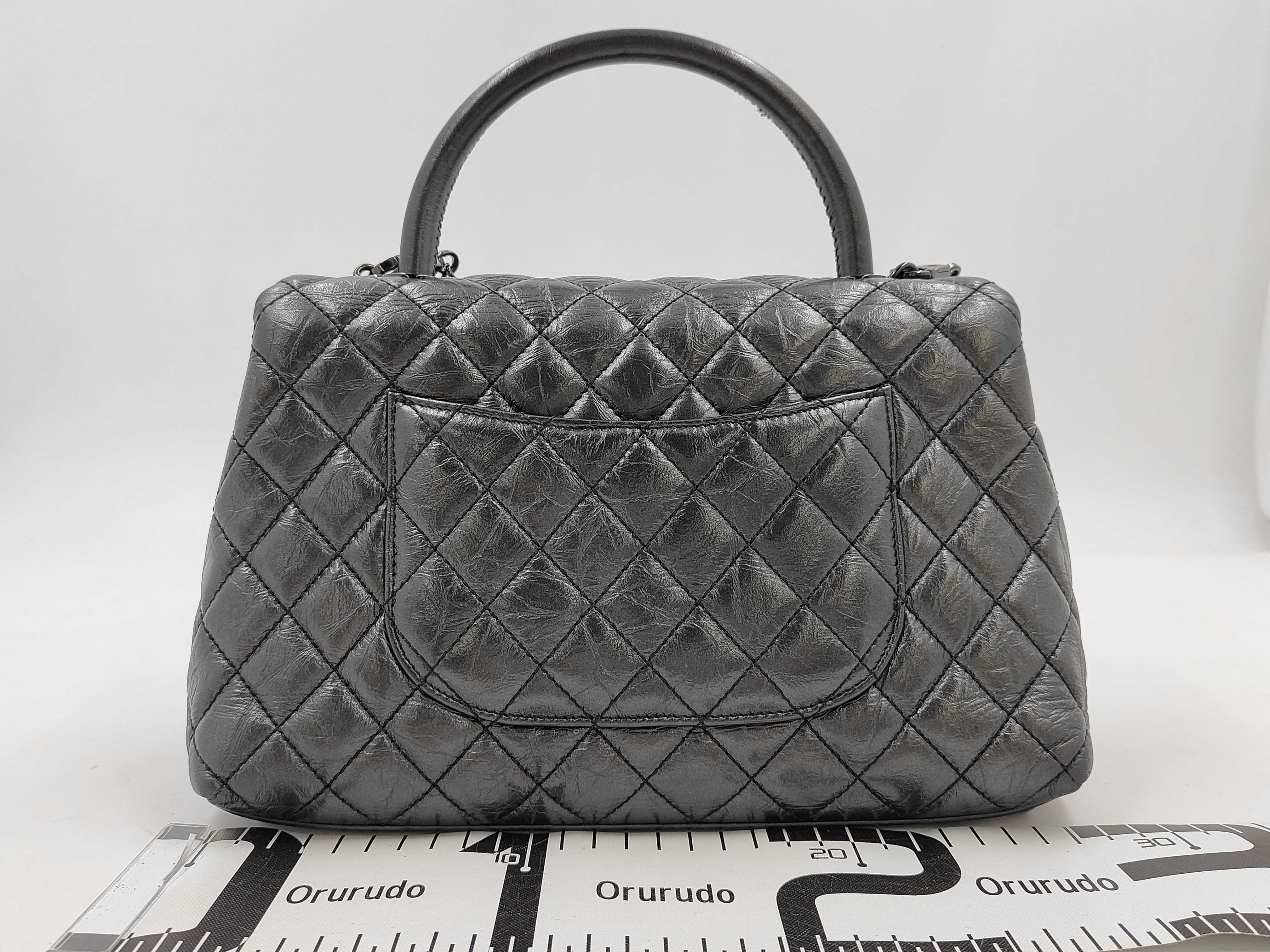 Coco Handle 29 S Vintage Calf 2-Way Handbag, So Black — view 2