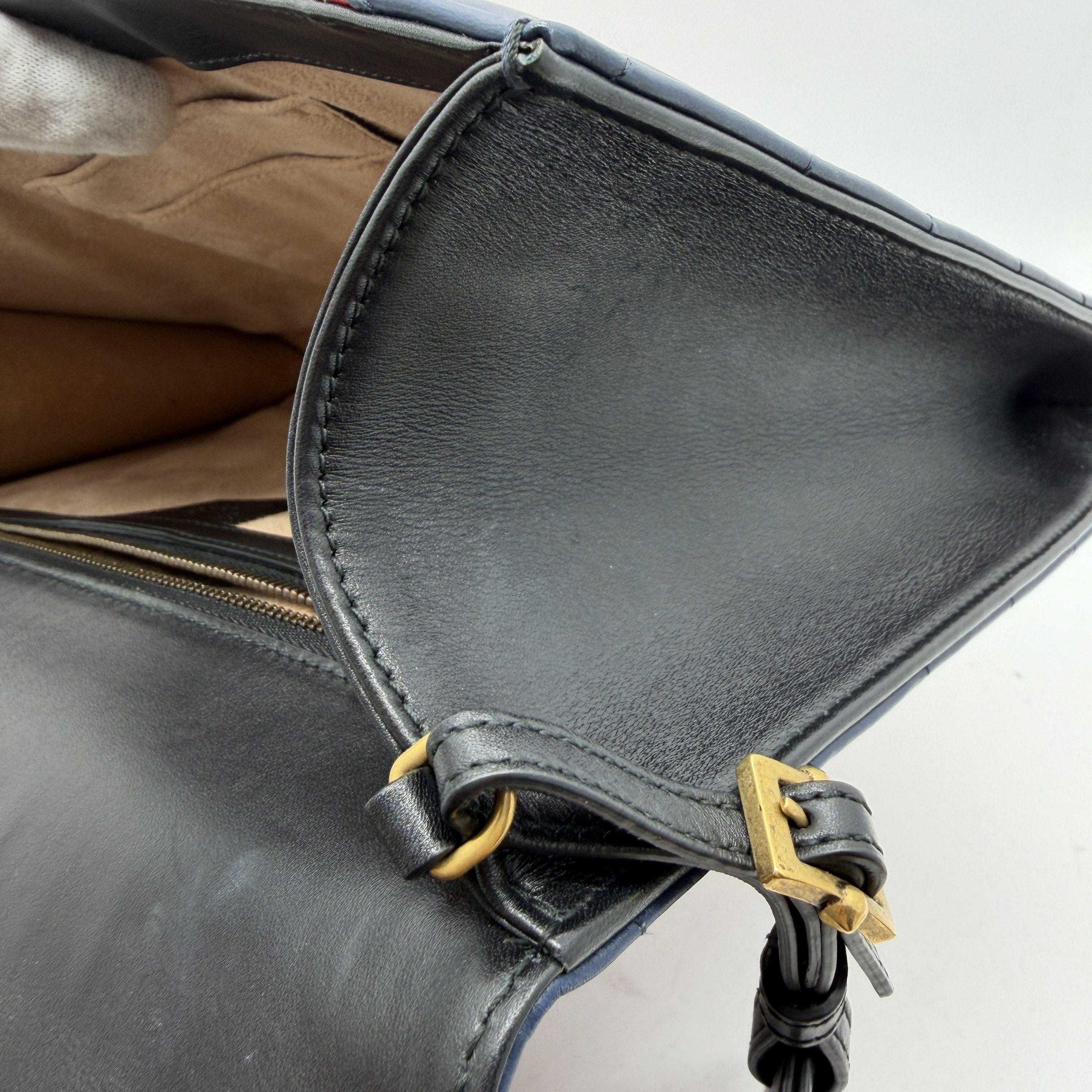 Queen Margaret Shoulder Bag — view 7