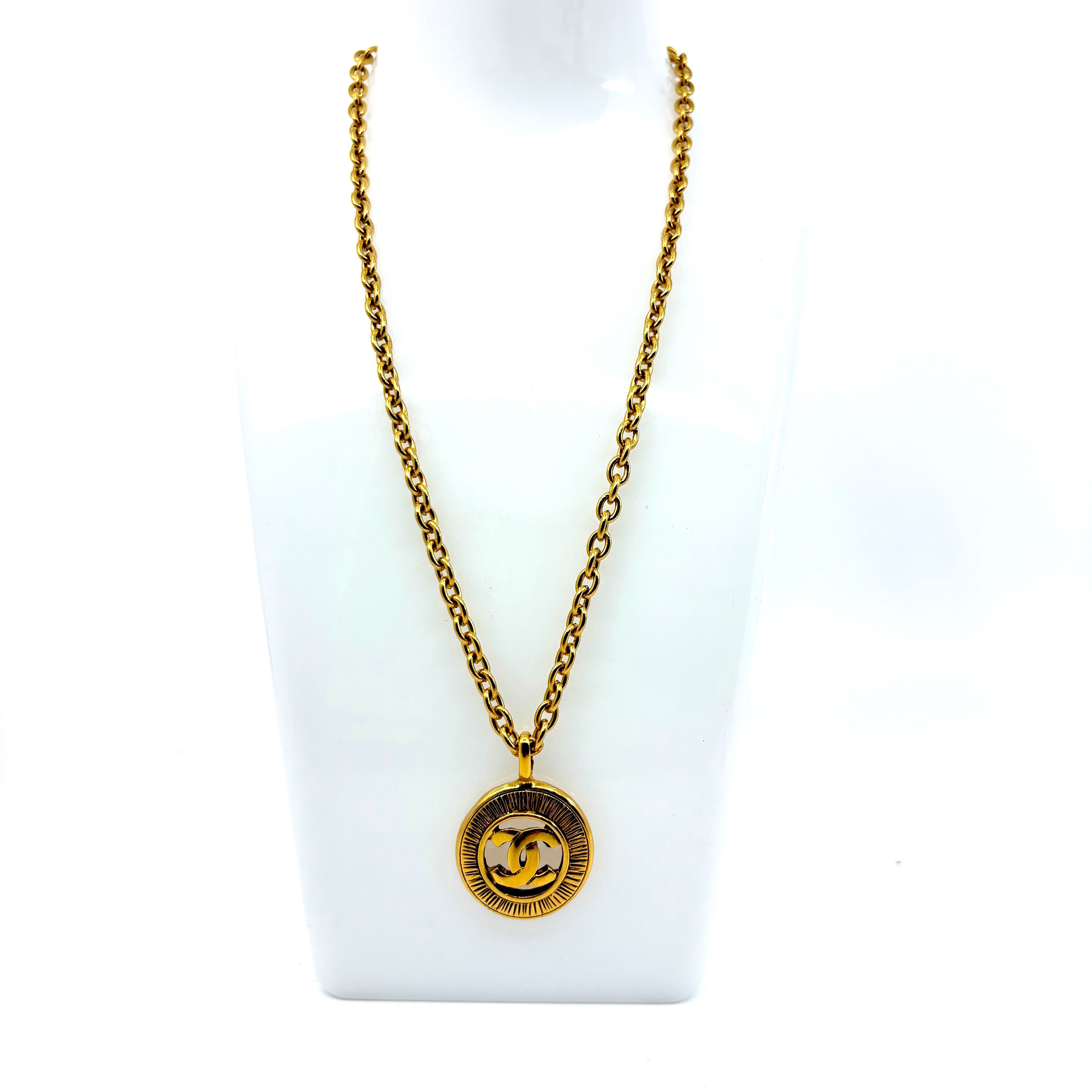 Icon Series (Precious Metal) Necklace/Pendant, Chain approx. 40cm — view 2