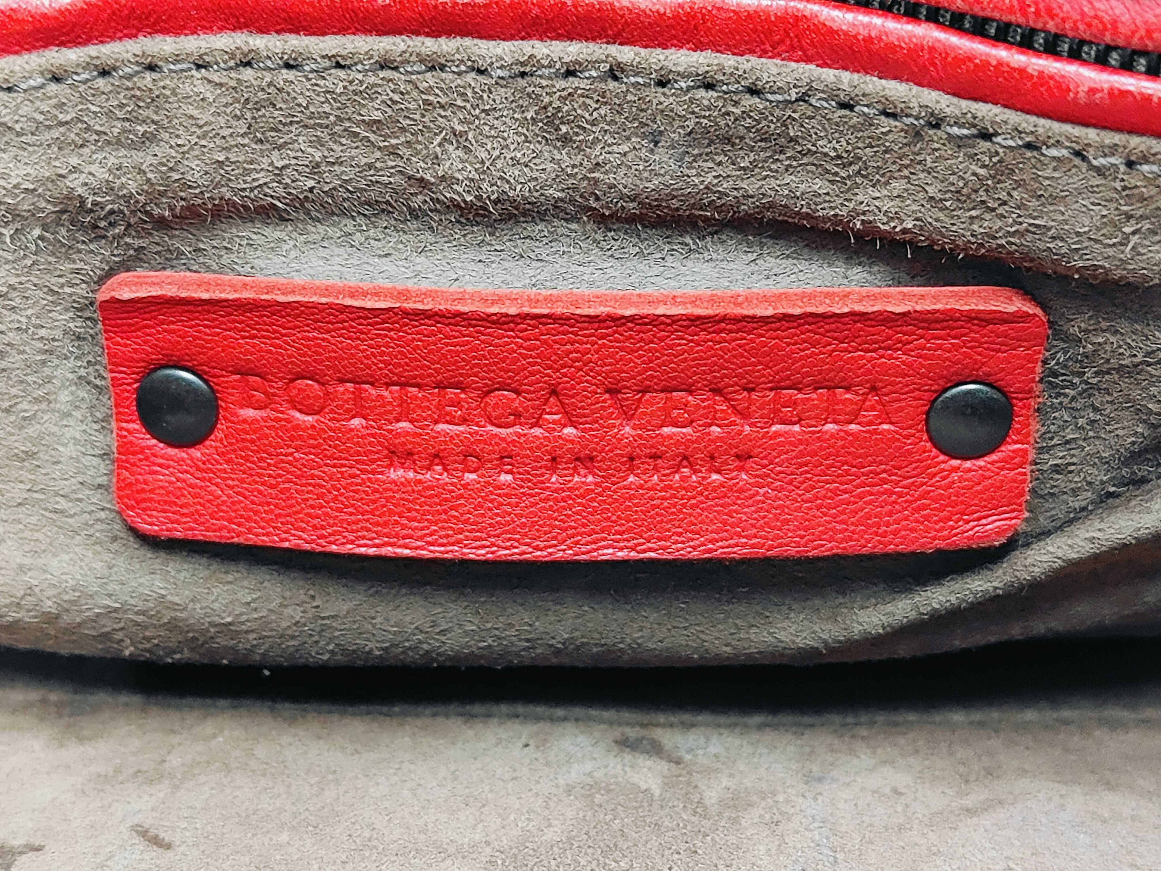 Intrecciato 2-Way Handbag — view 12