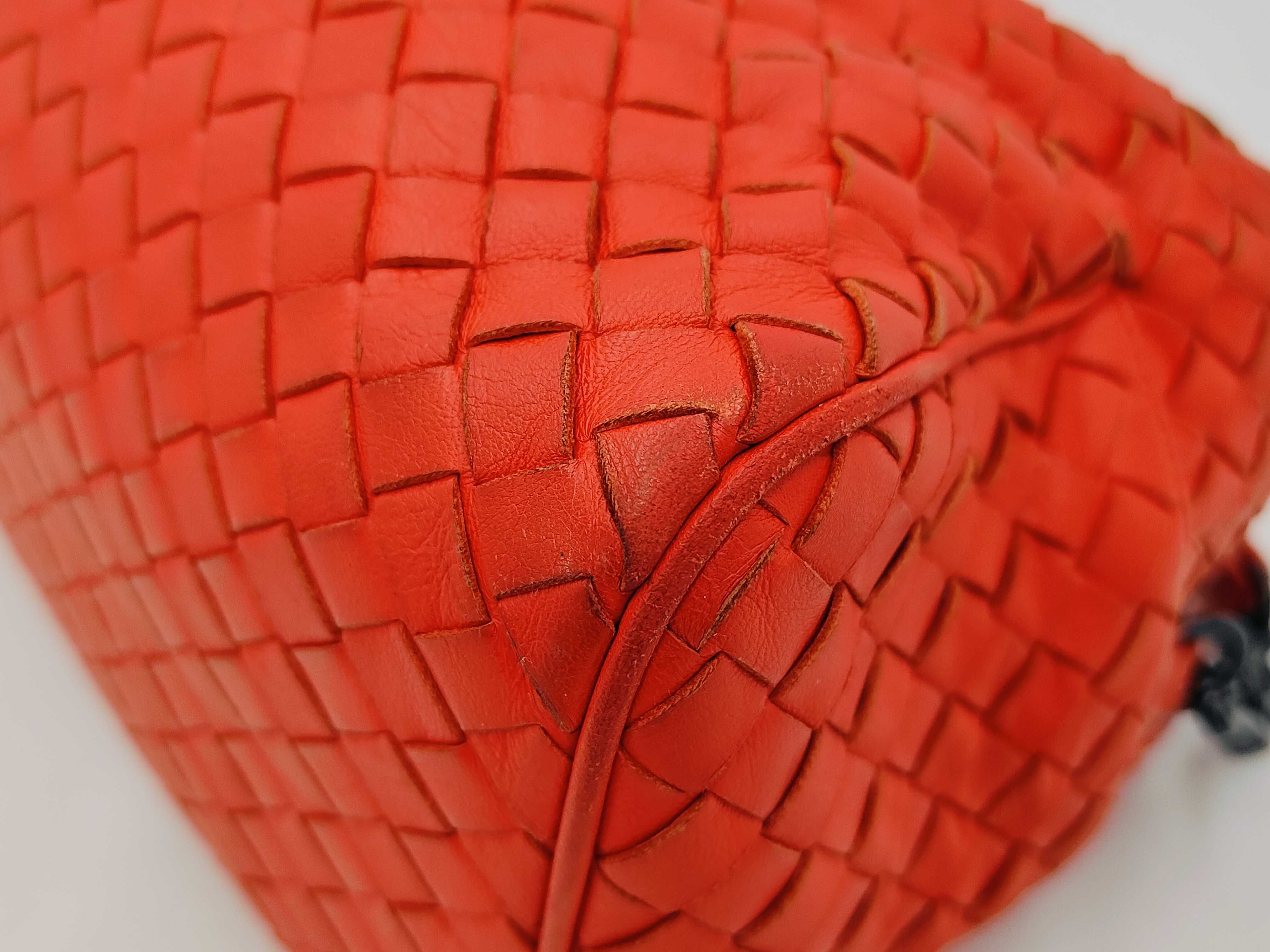 Intrecciato 2-Way Handbag — view 10